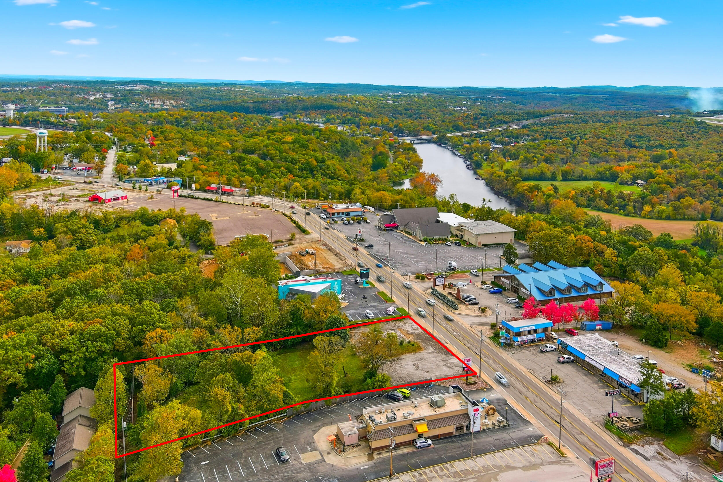 Photo 7 - Commercial Sale for sale – 1211  West 76 Country Boulevard   Branson, MO