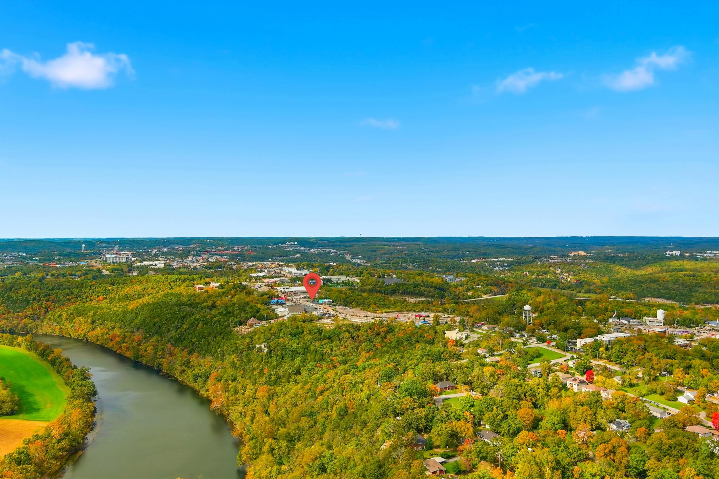 Photo 15 - Commercial Sale for sale – 1211  West 76 Country Boulevard   Branson, MO