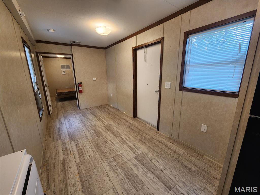 Photo 3 - Residential for sale – 411 W Nelson Street  Conway, MO