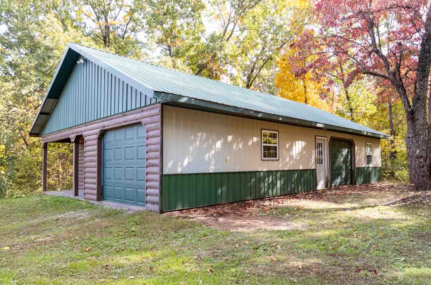 Photo 45 - Residential for sale – 13915  Farm Road 1115   Cassville, MO