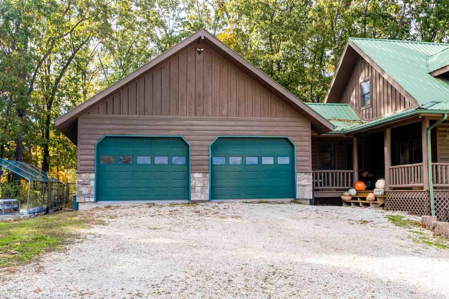 Photo 34 - Residential for sale – 13915  Farm Road 1115   Cassville, MO