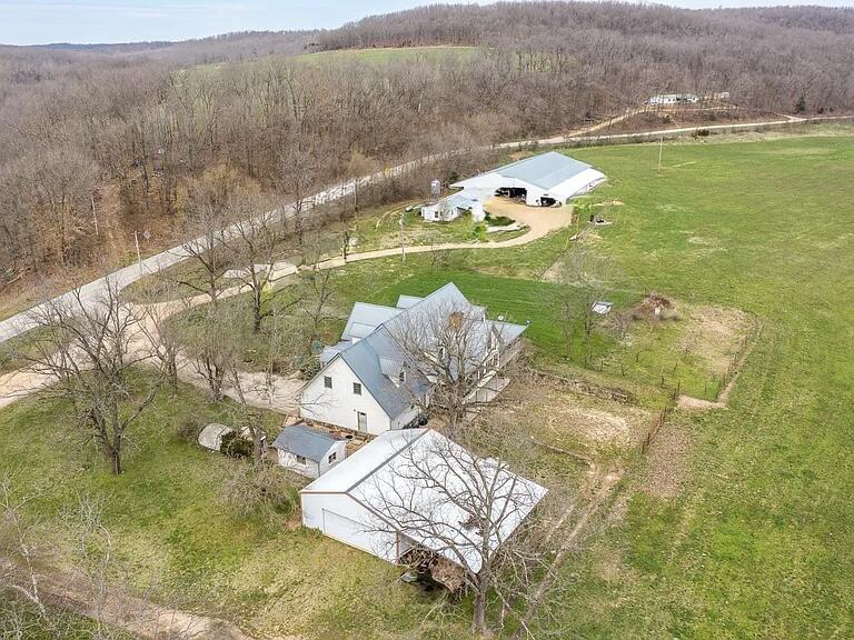 Photo 37 - Farm for sale – 10790  Z Highway   Falcon, MO