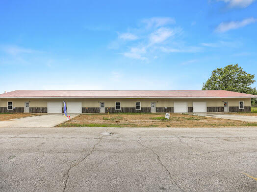 Photo 2 - Residential Income for sale – 205  Helena Avenue  Rogersville, MO