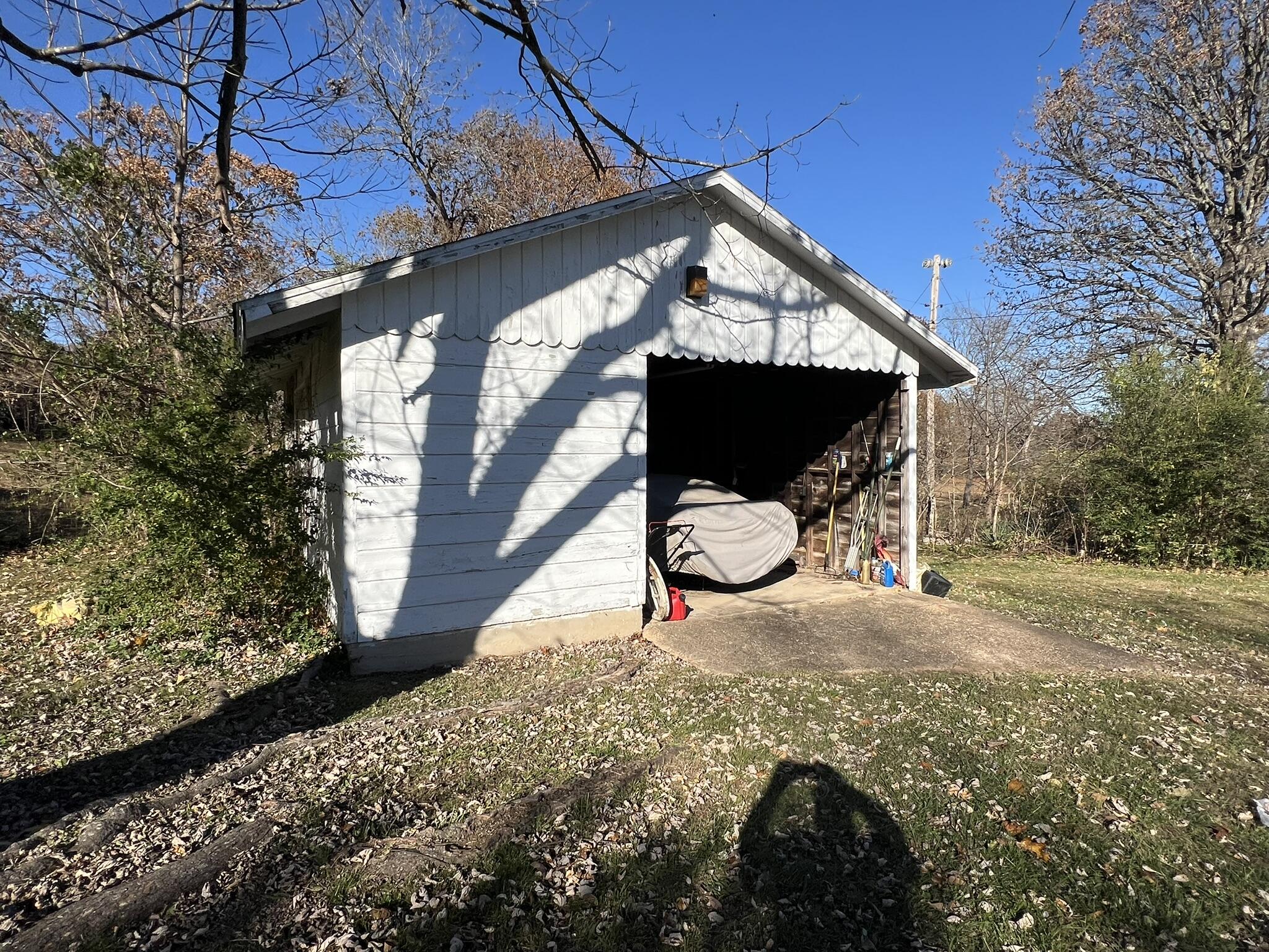 Photo 49 - Residential for sale – 850  Oo Highway   Thayer, MO