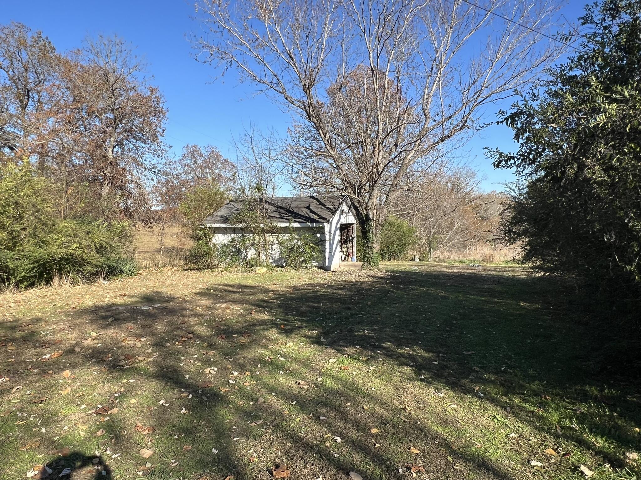 Photo 48 - Residential for sale – 850  Oo Highway   Thayer, MO