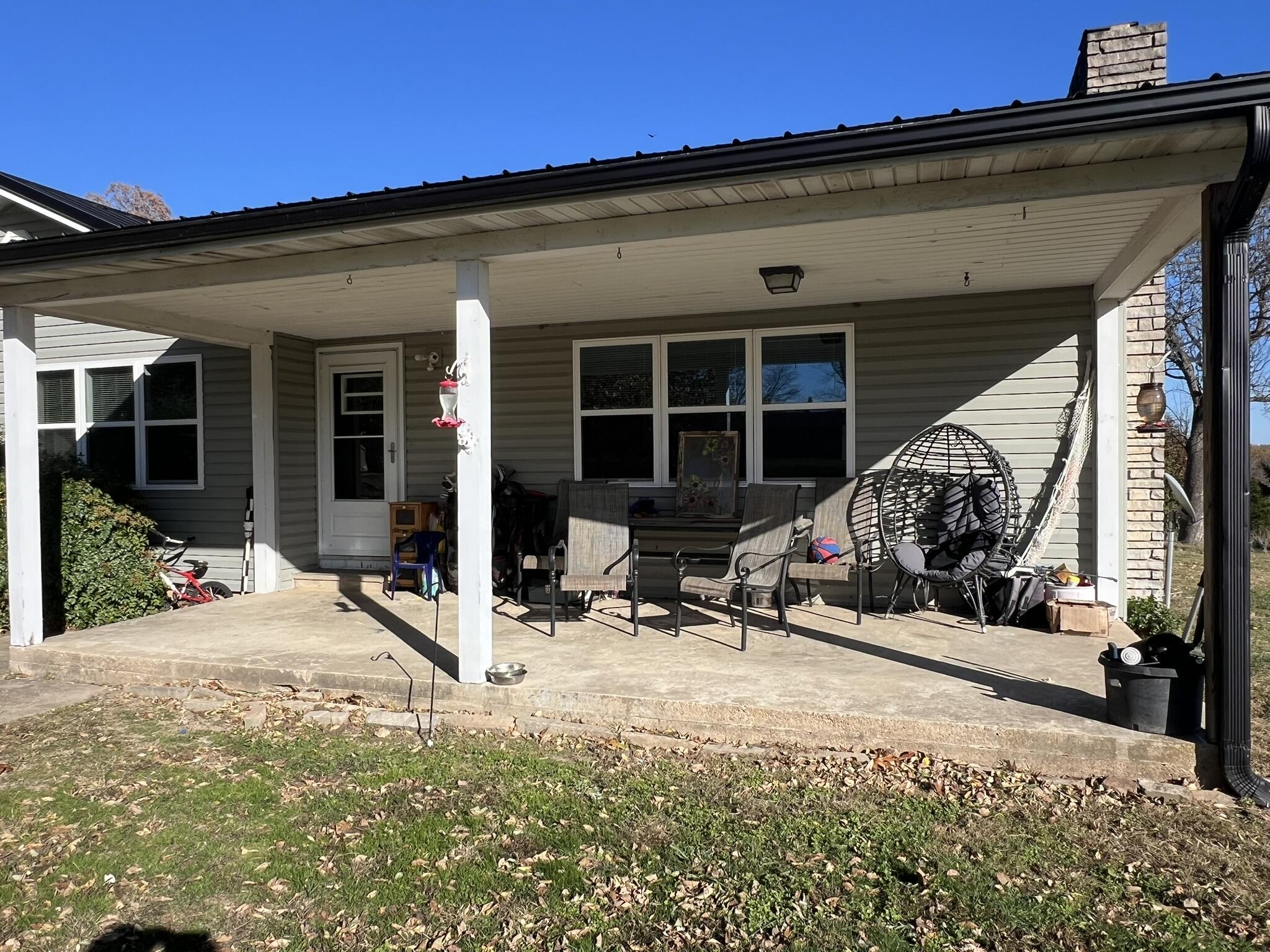 Photo 5 - Residential for sale – 850  Oo Highway   Thayer, MO