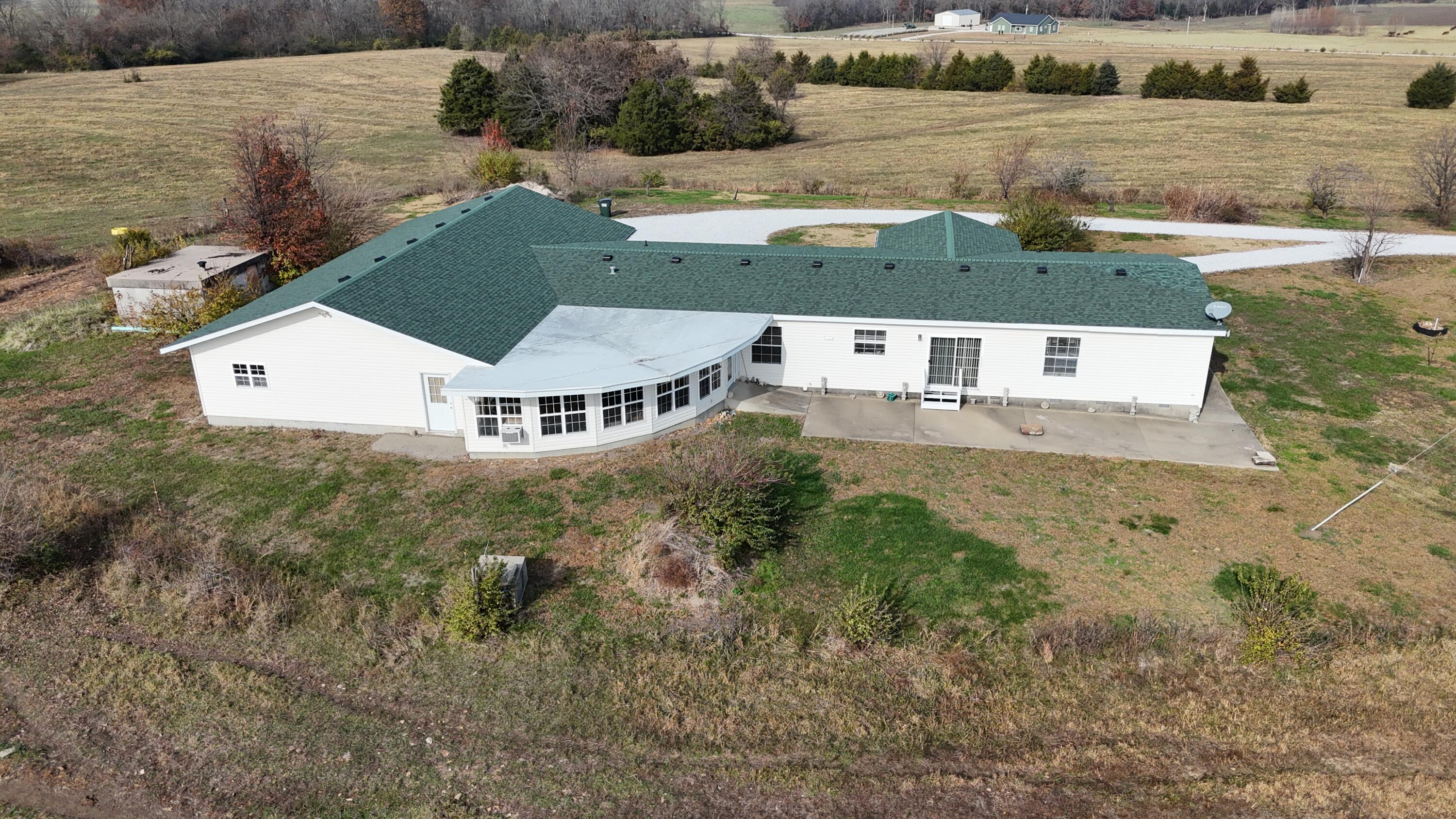 Photo 55 - Farm for sale – 1672 E 355th Road  Bolivar, MO