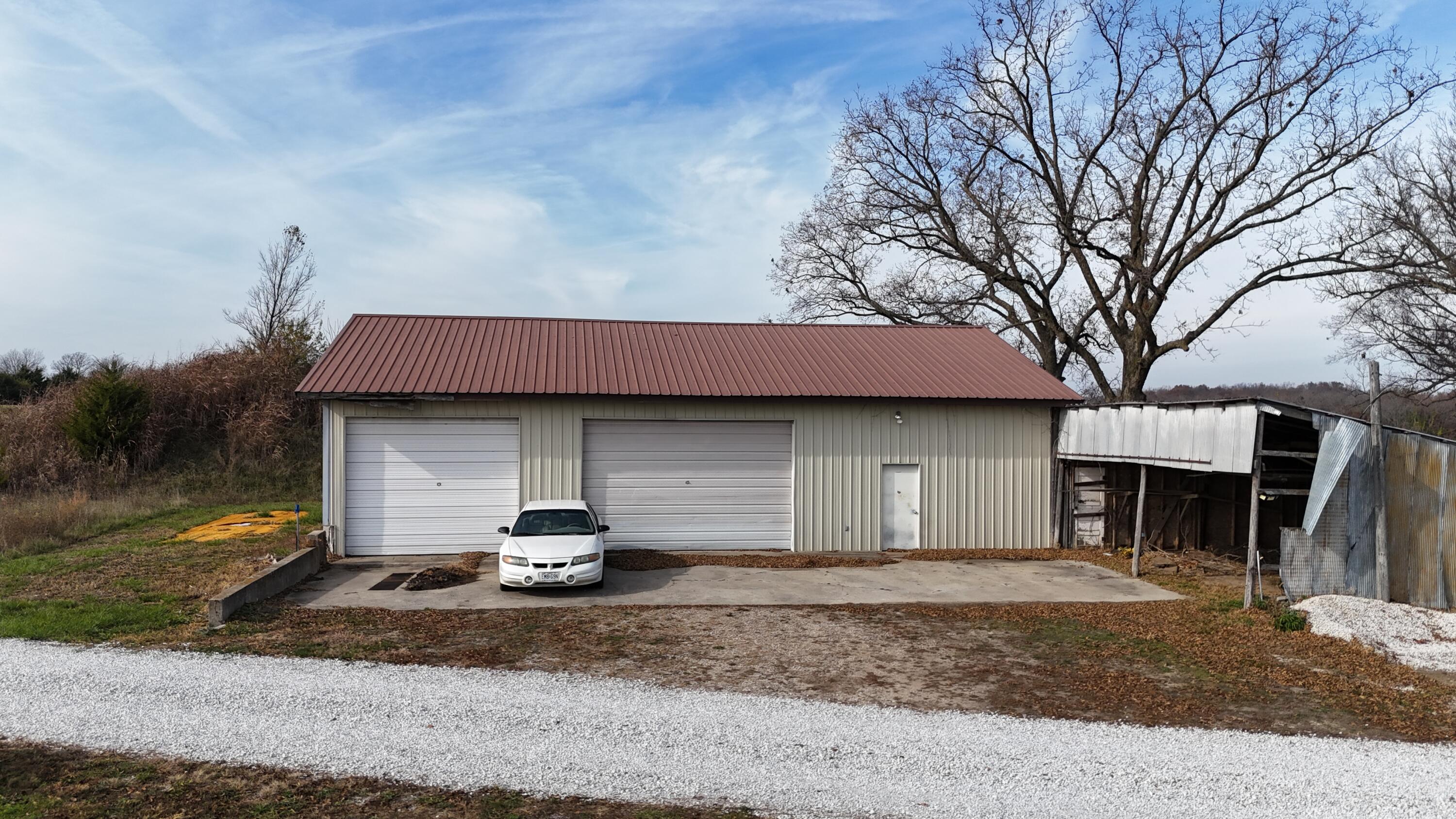 Photo 59 - Farm for sale – 1672 E 355th Road  Bolivar, MO