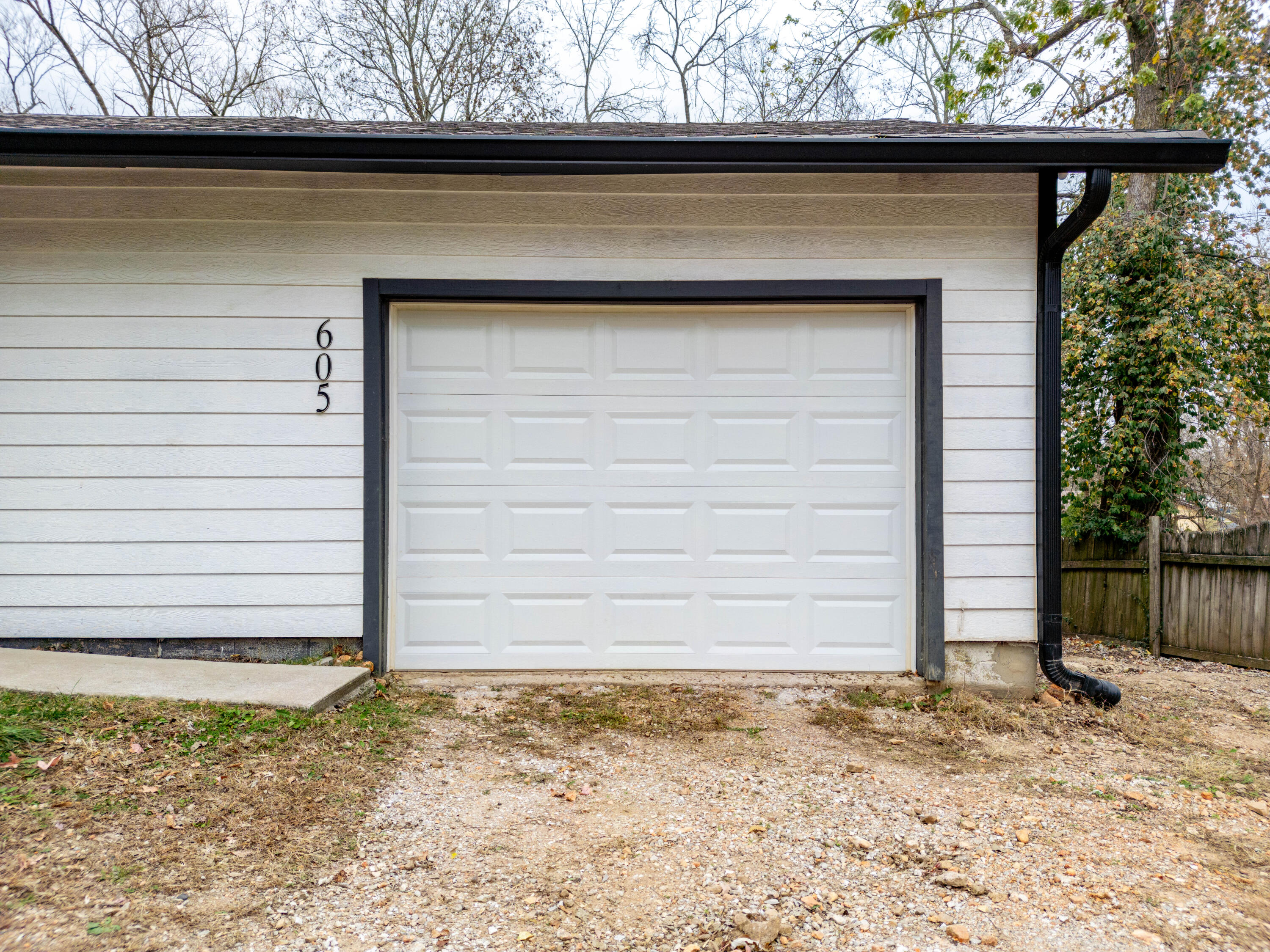 Photo 39 - Residential for sale – 605 E Oak Street  Ozark, MO