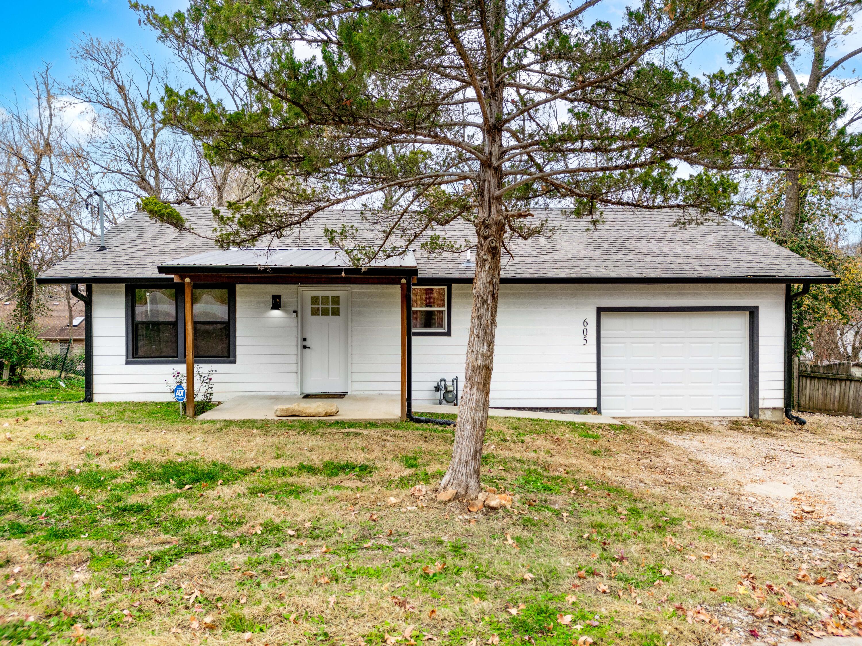 Photo 41 - Residential for sale – 605 E Oak Street  Ozark, MO