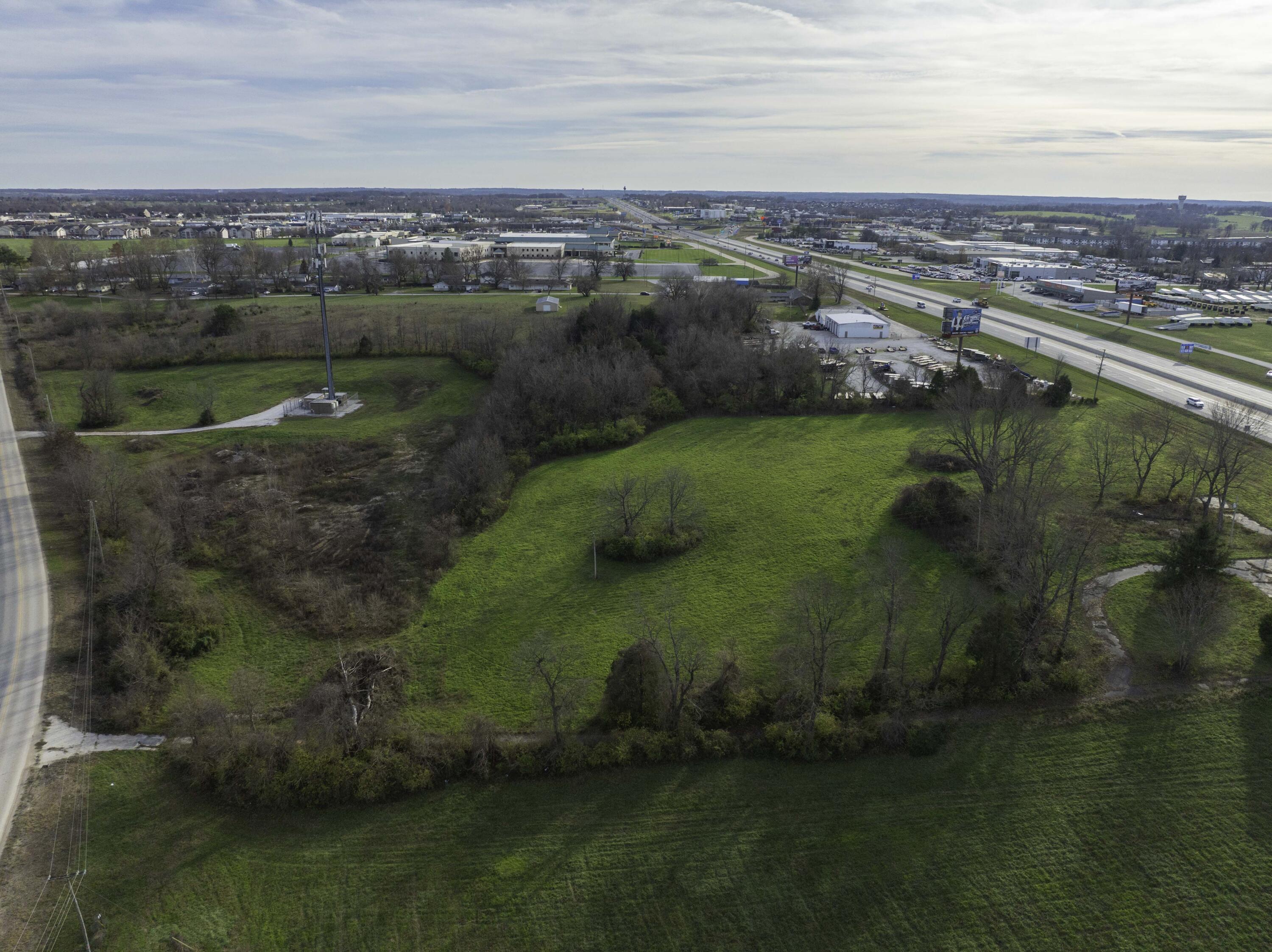 Photo 10 - Commercial Sale for sale – 1099 N Farmer Branch Road  Ozark, MO
