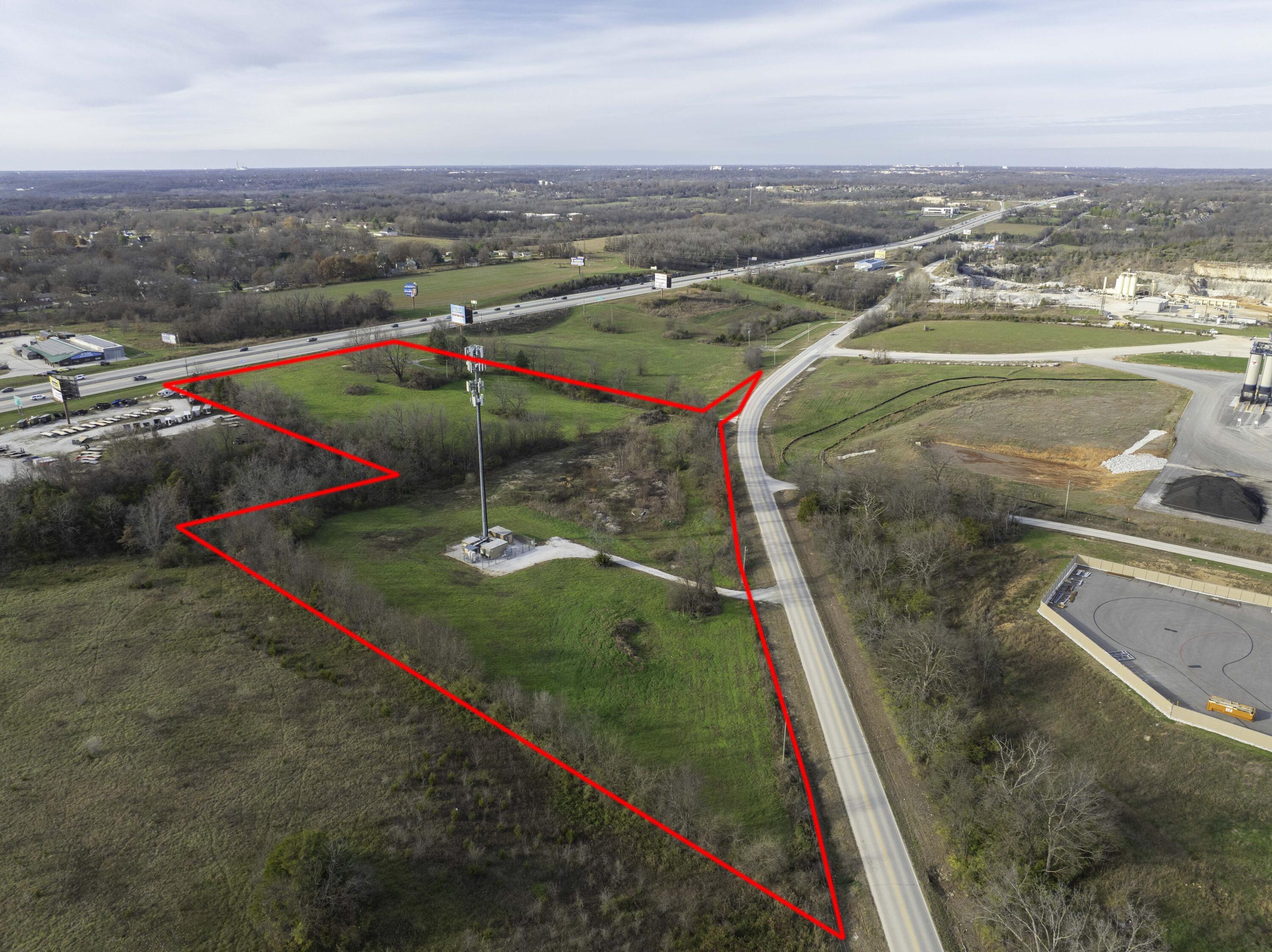 Photo 4 - Commercial Sale for sale – 1099 N Farmer Branch Road  Ozark, MO