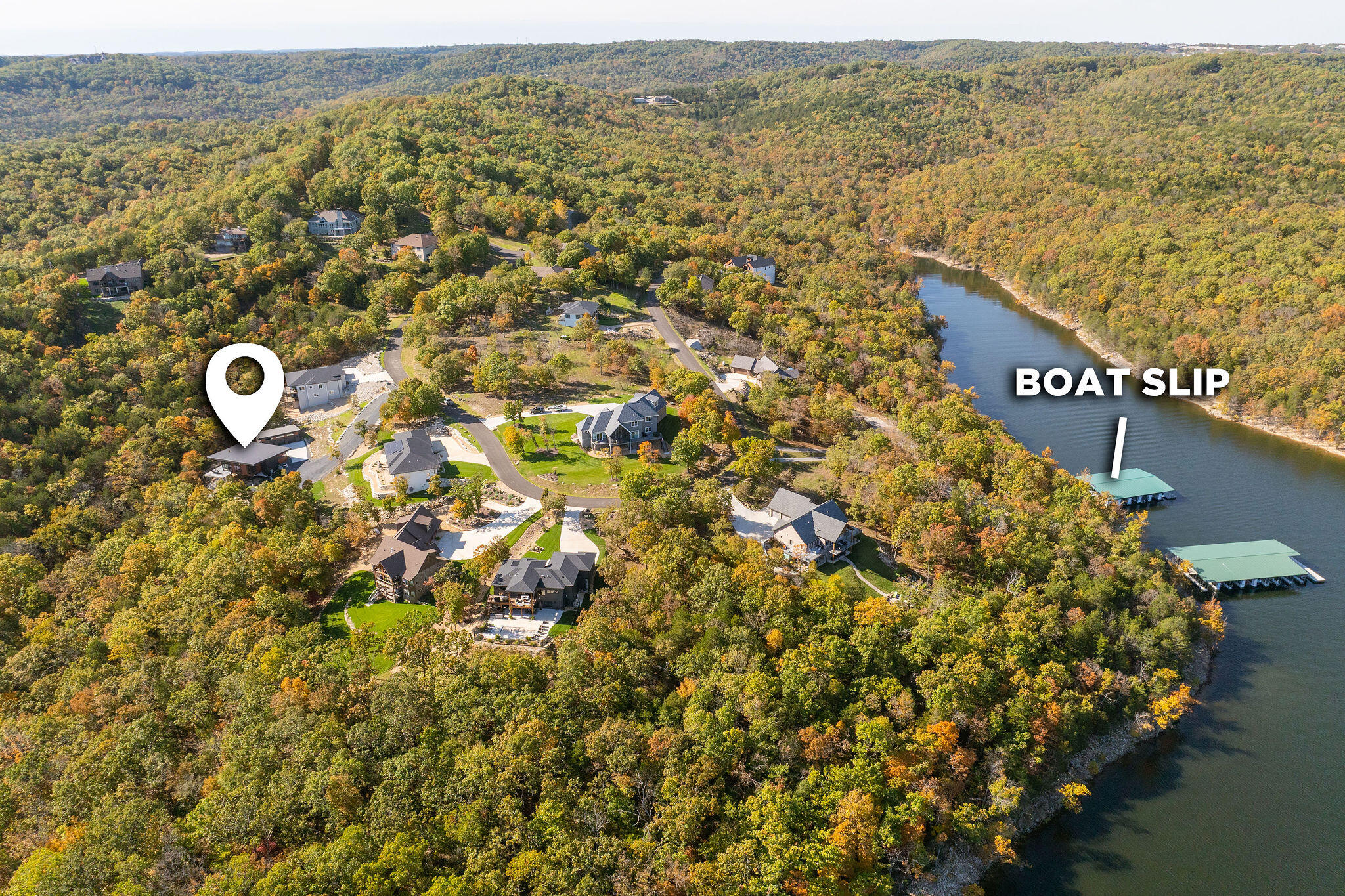 Photo 3 - Residential for sale – 176  Canada Drive  Branson West, MO