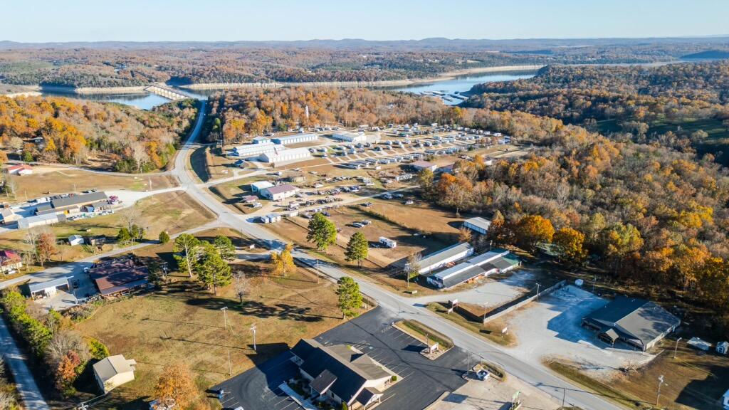 Photo 7 - Commercial Sale for sale – 17  Mcnabb Drive  Theodosia, MO