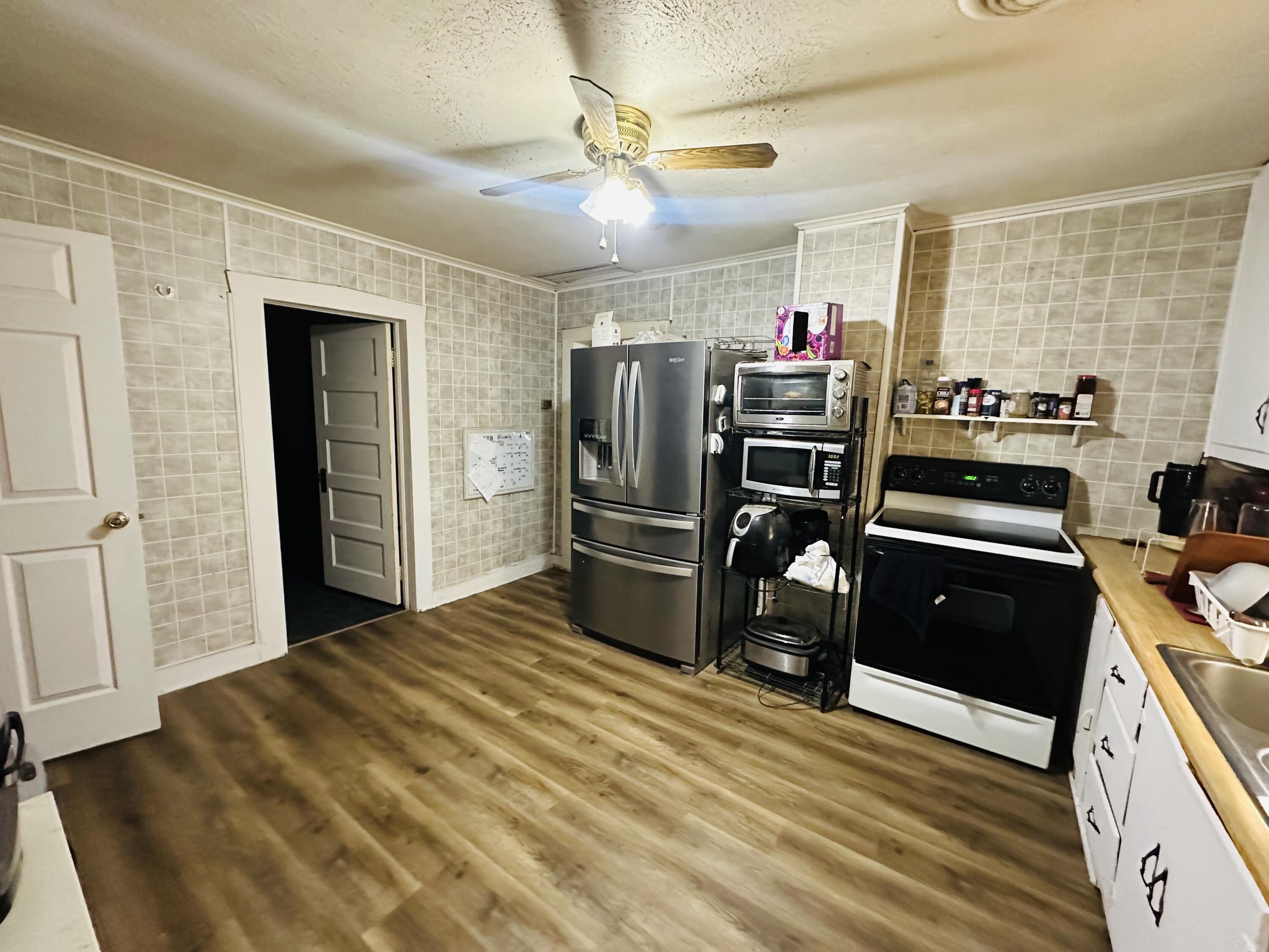 Photo 7 - Residential for sale – 2549 N Delaware Avenue  Springfield, MO
