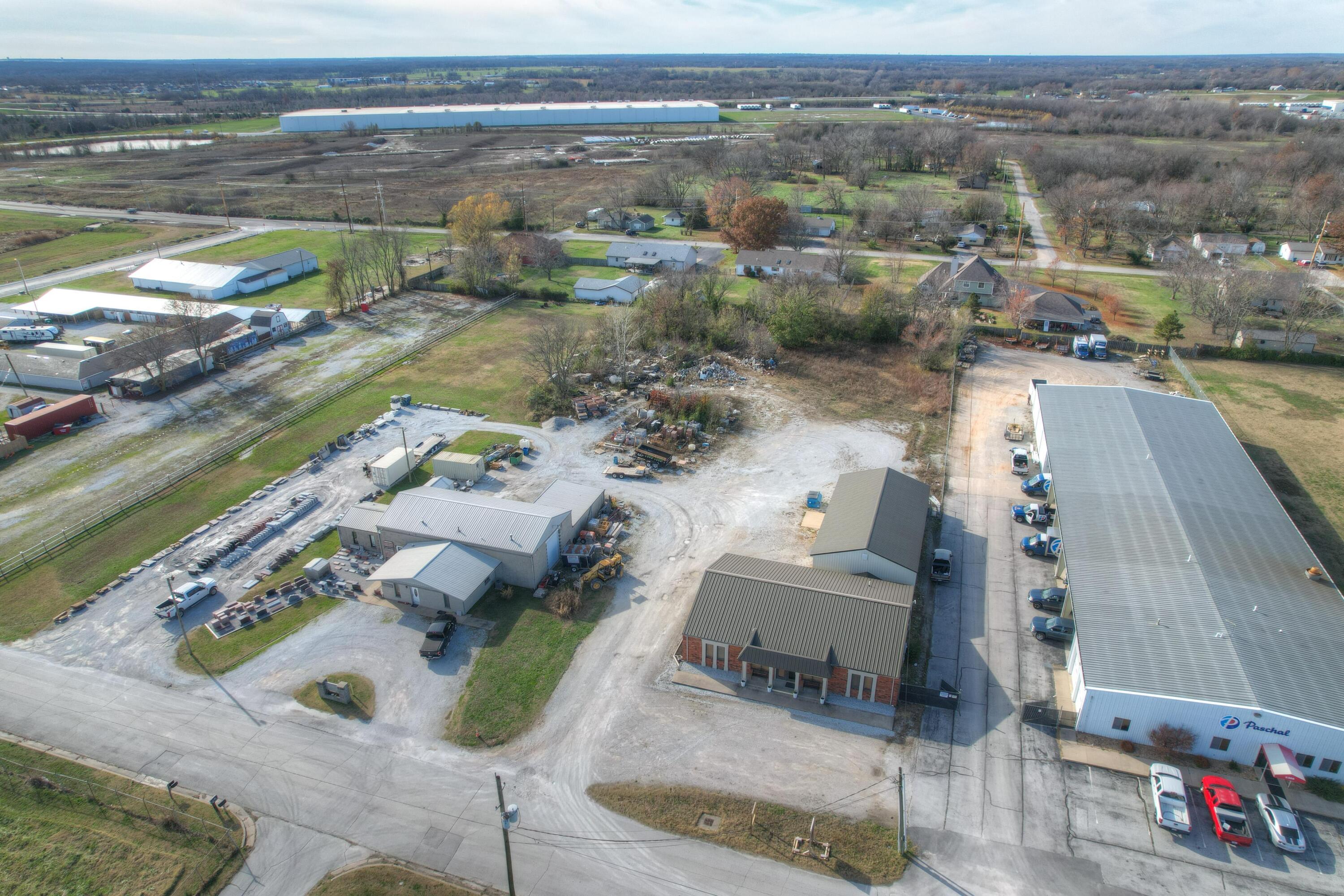 Photo 45 - Commercial Sale for sale – 2307  Missouri Avenue  Carthage, MO