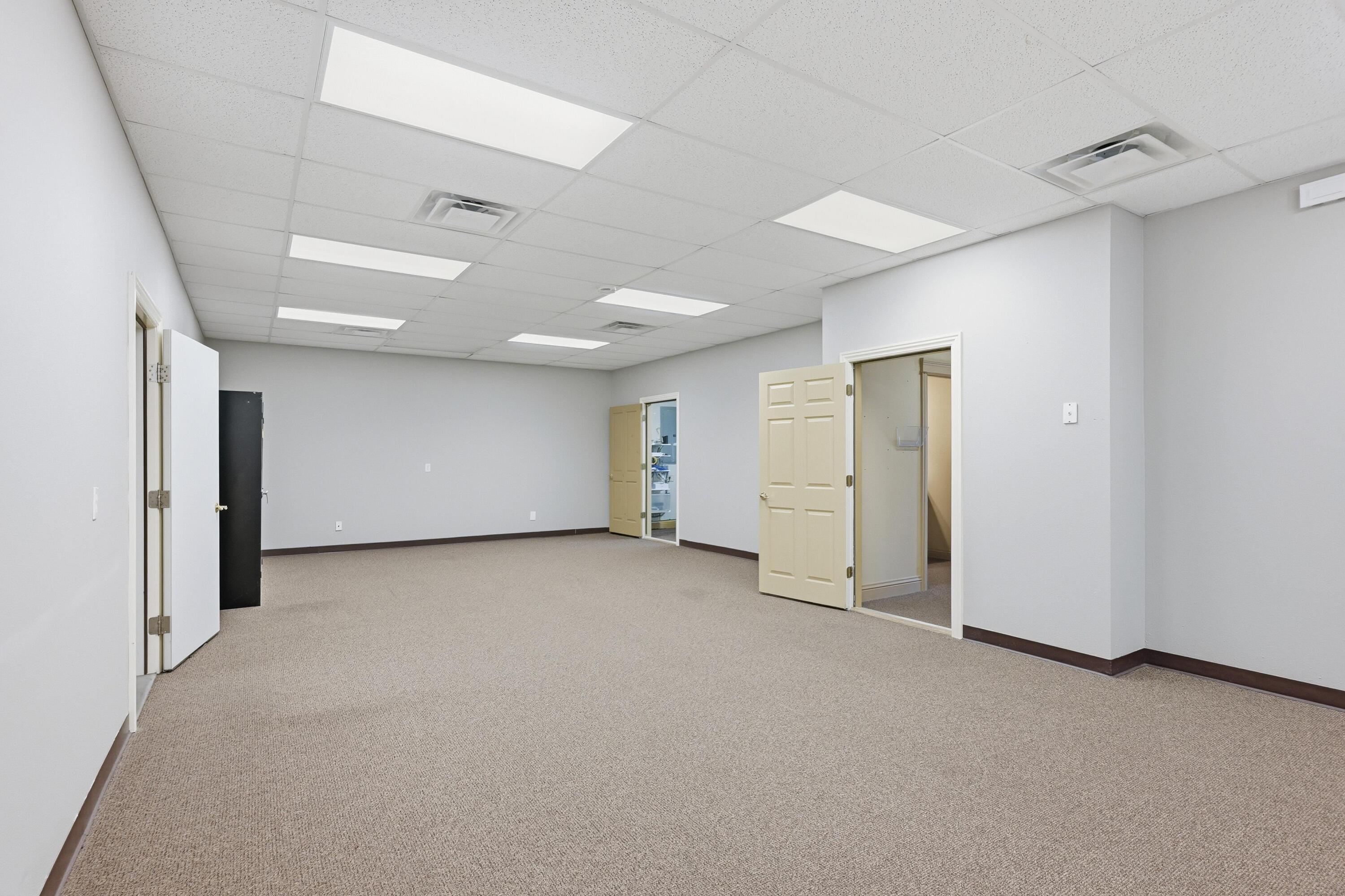 Photo 17 - Commercial Sale for sale – 2307  Missouri Avenue  Carthage, MO