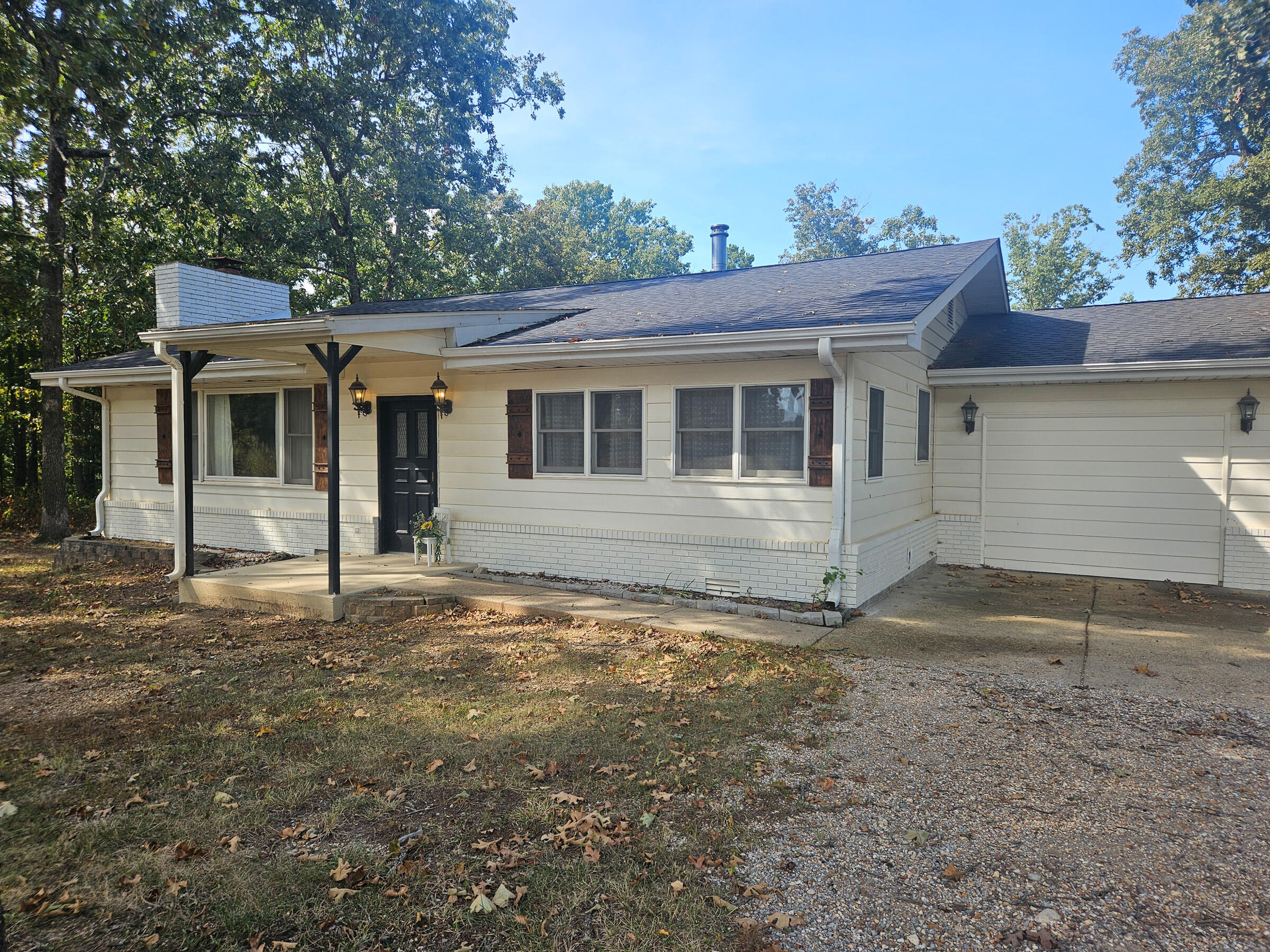 Photo 30 - Farm for sale – 21371  Howell Road   Mountain View, MO