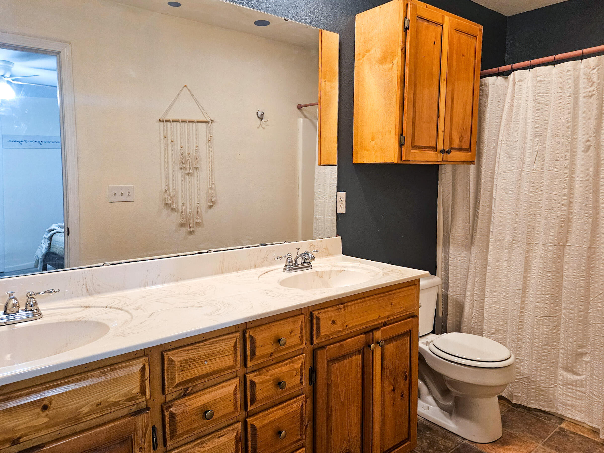 Photo 22 - Residential for sale – 21371  Howell Road   Mountain View, MO