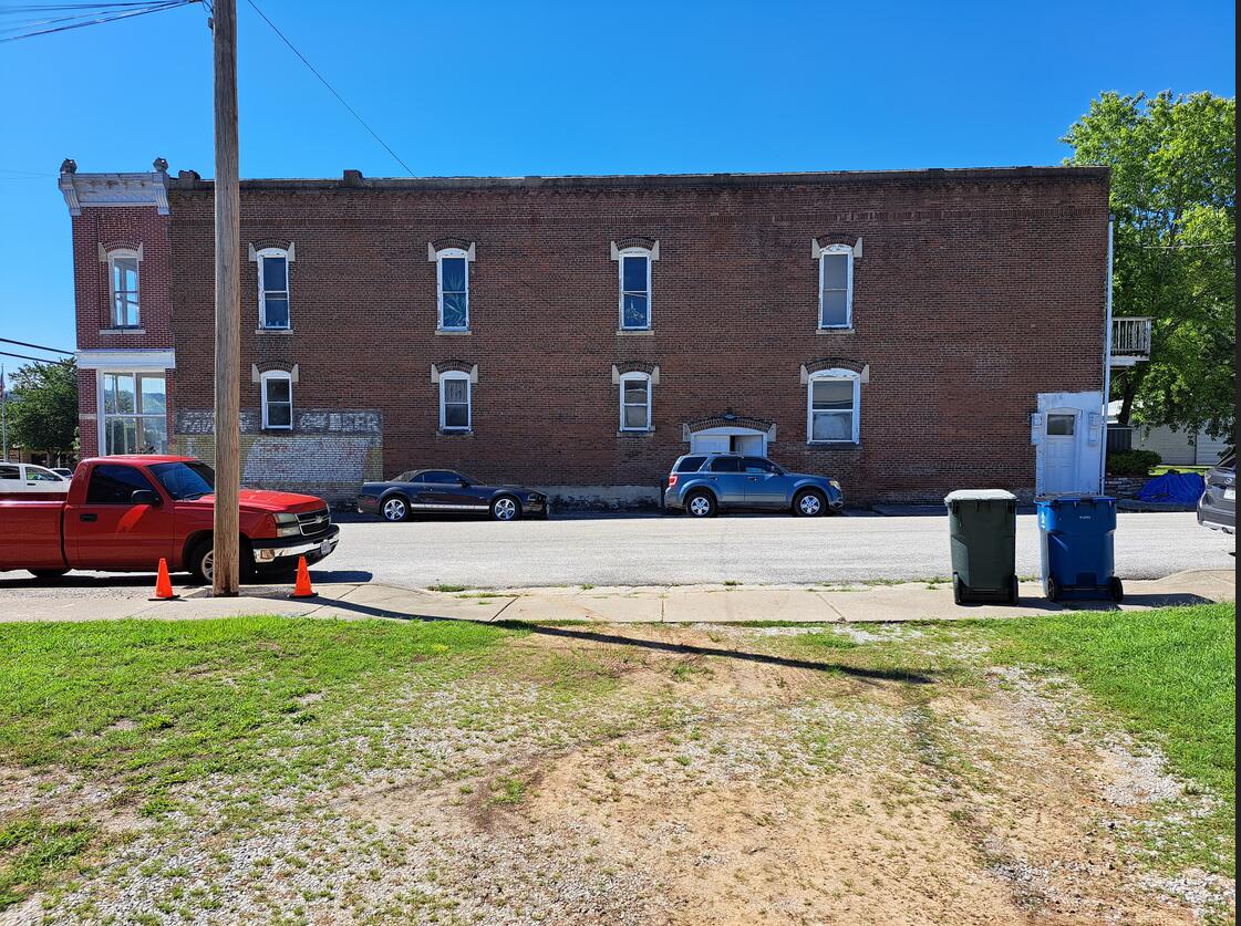 Photo 7 - Residential for sale – 103 S Main Street  Galena, MO