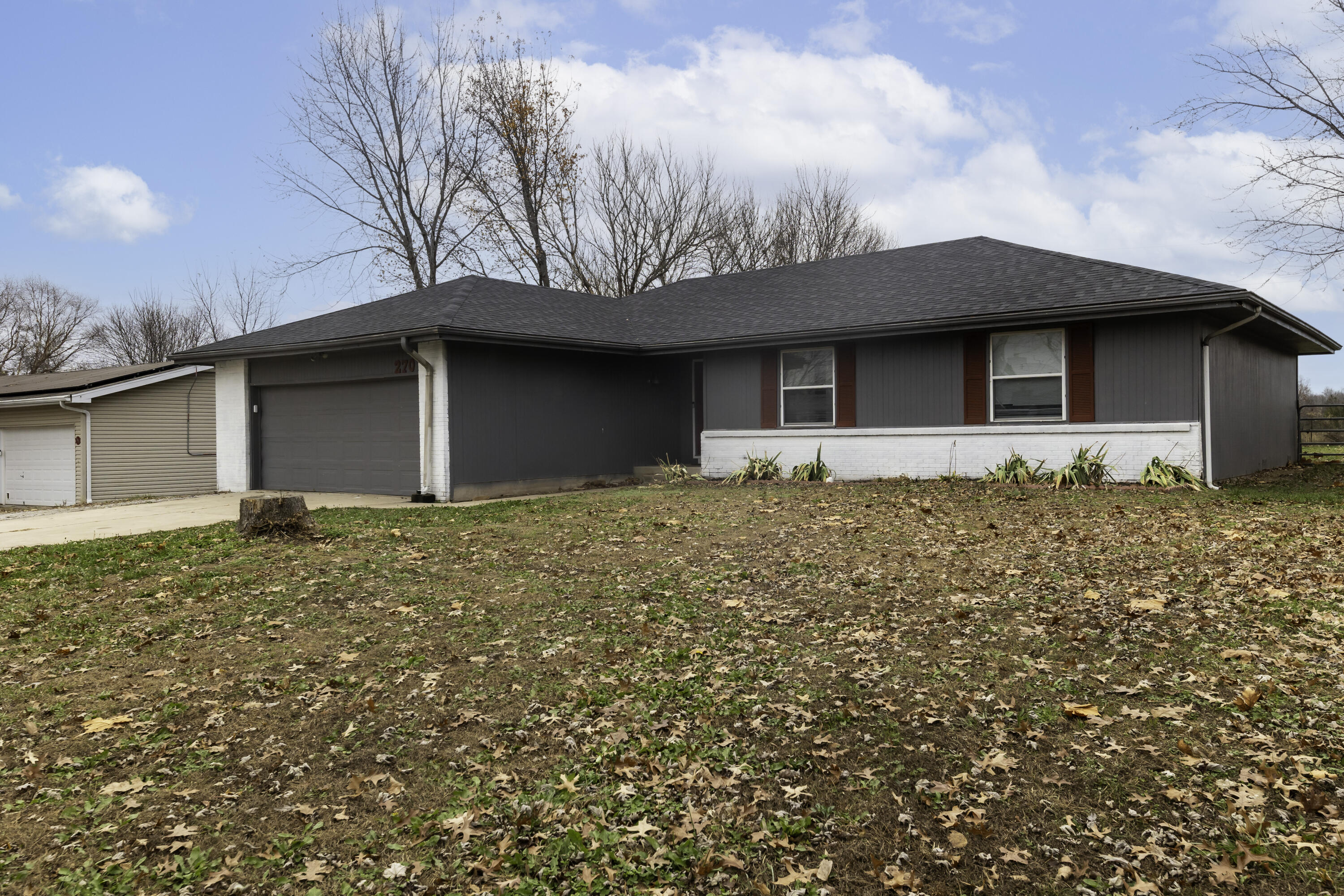 Photo 2 - Residential for sale – 270 S Meadowlark Street  Fair Grove, MO