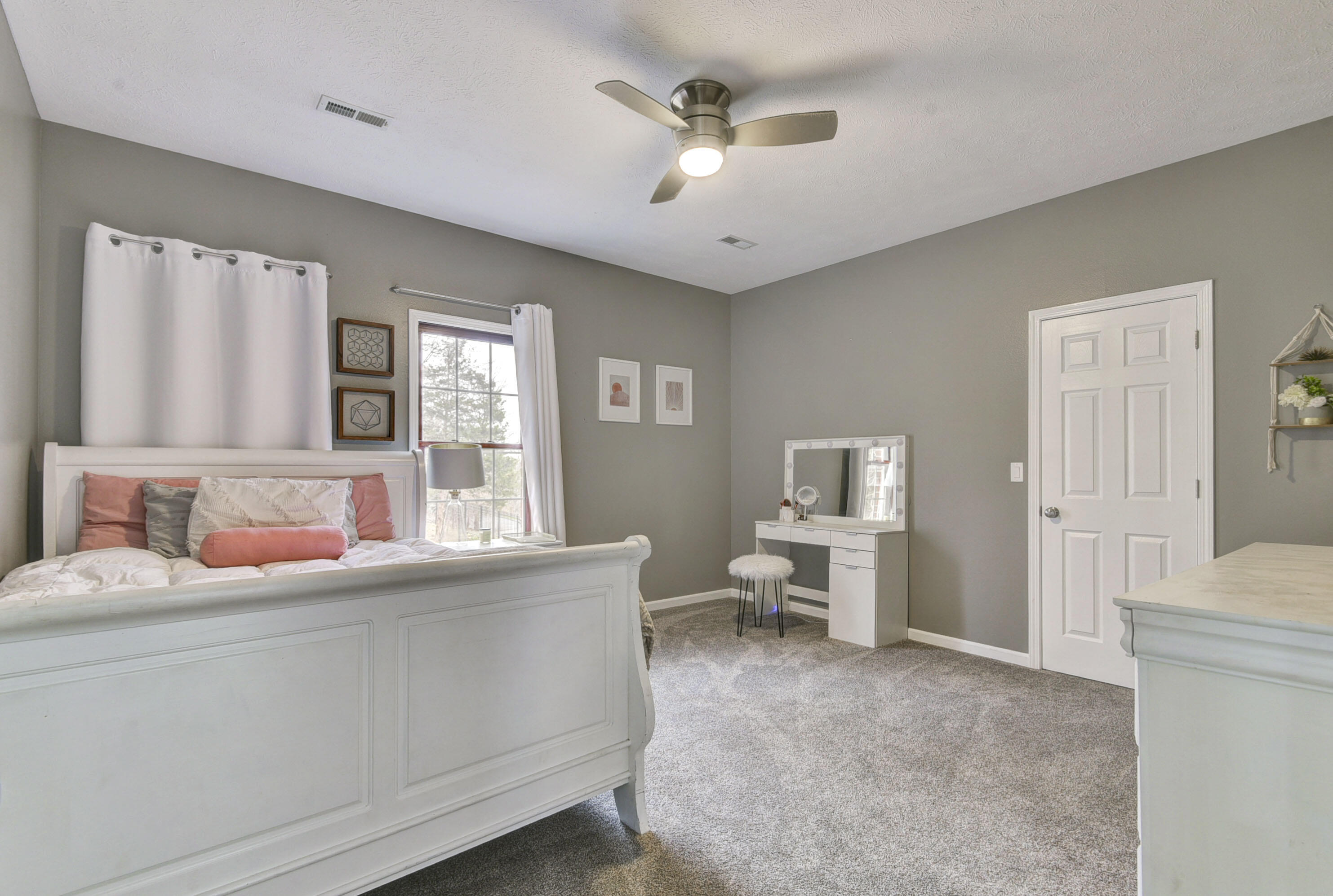 Photo 49 - Residential for sale – 1658 W Caleb Court  Springfield, MO
