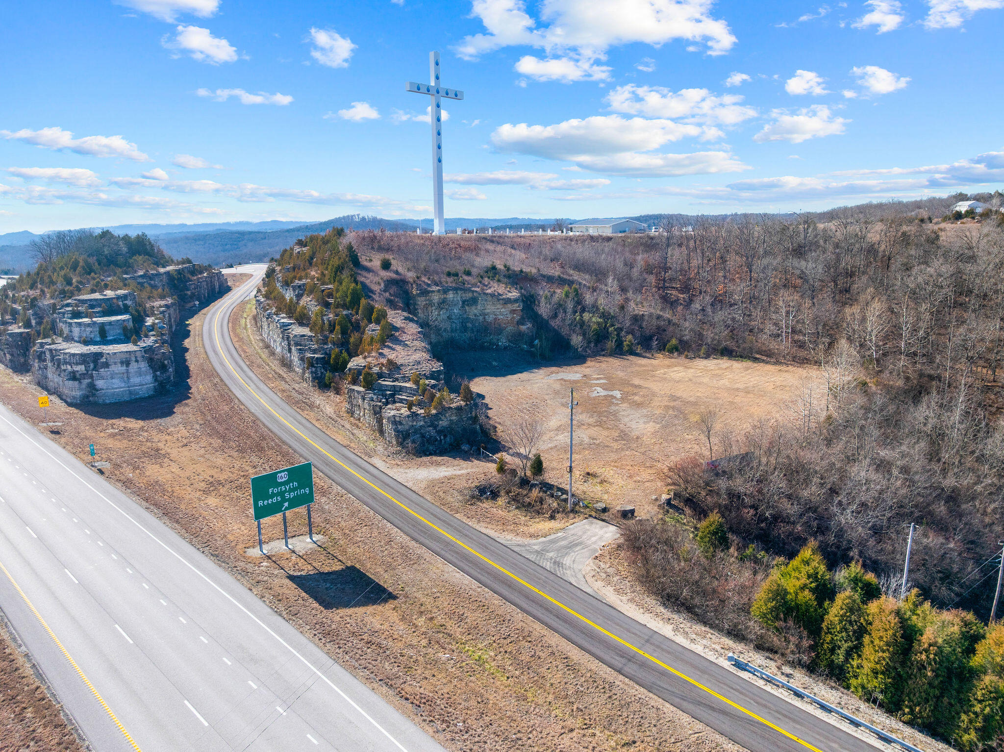 Photo 2 - Land for sale – 6041 N Us Highway 65   Walnut Shade, MO