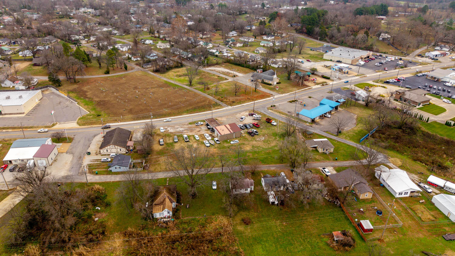 Photo 17 - Commercial Sale for sale – 608 E Main Street   Willow Springs, MO