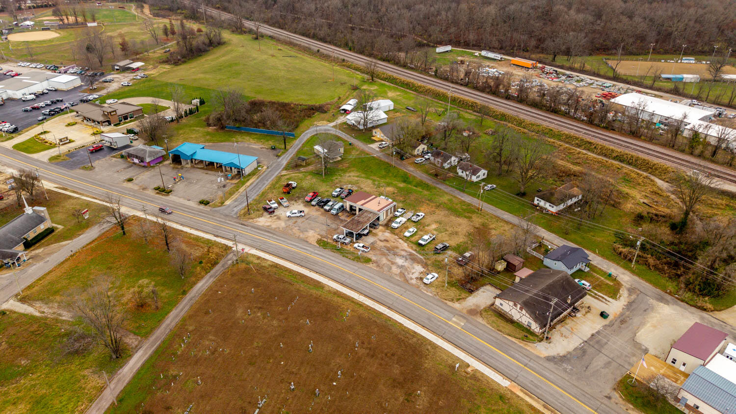 Photo 15 - Commercial Sale for sale – 608 E Main Street   Willow Springs, MO
