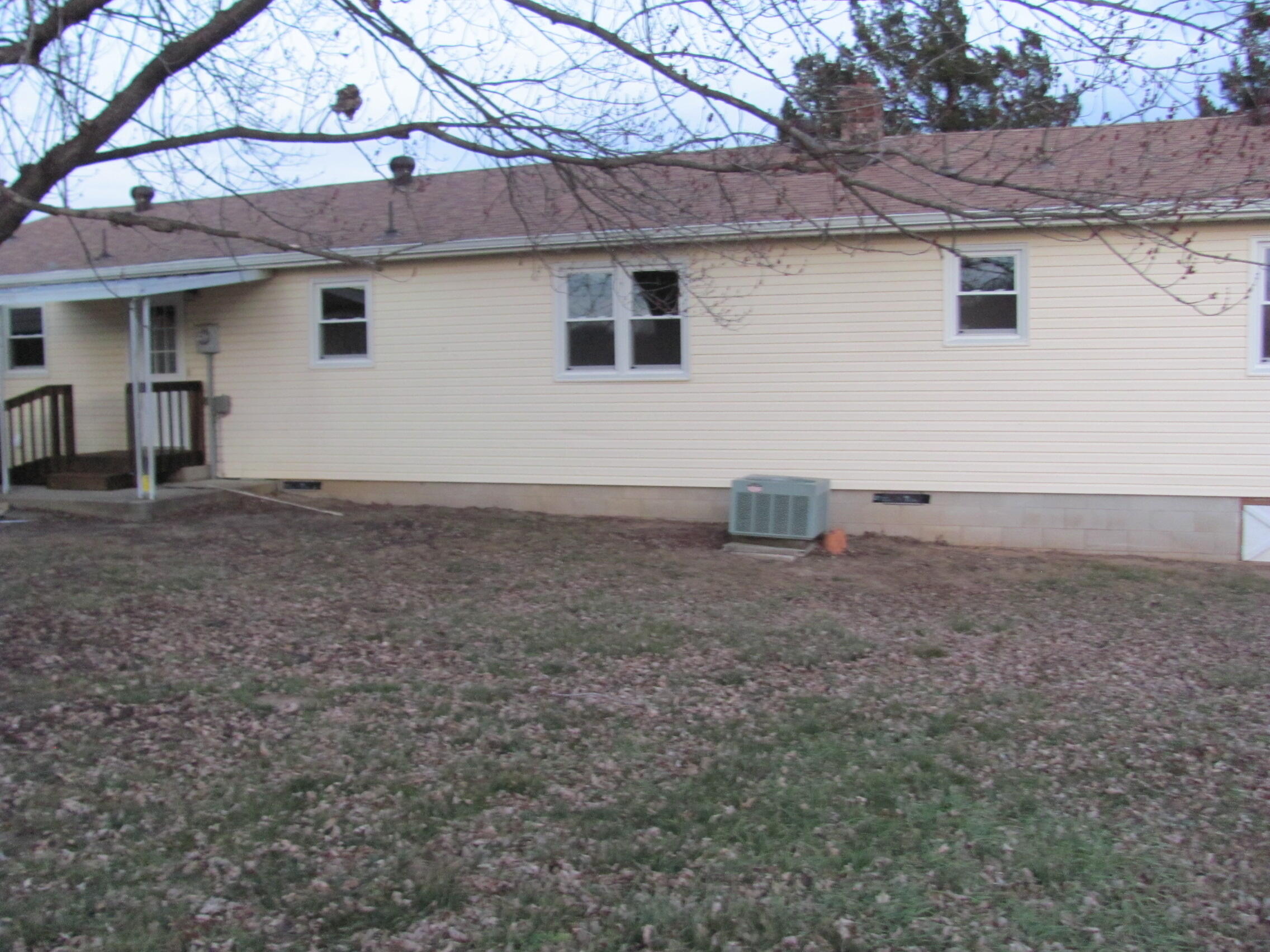 Photo 5 - Residential for sale – 665 N Lemmon Avenue  Bolivar, MO