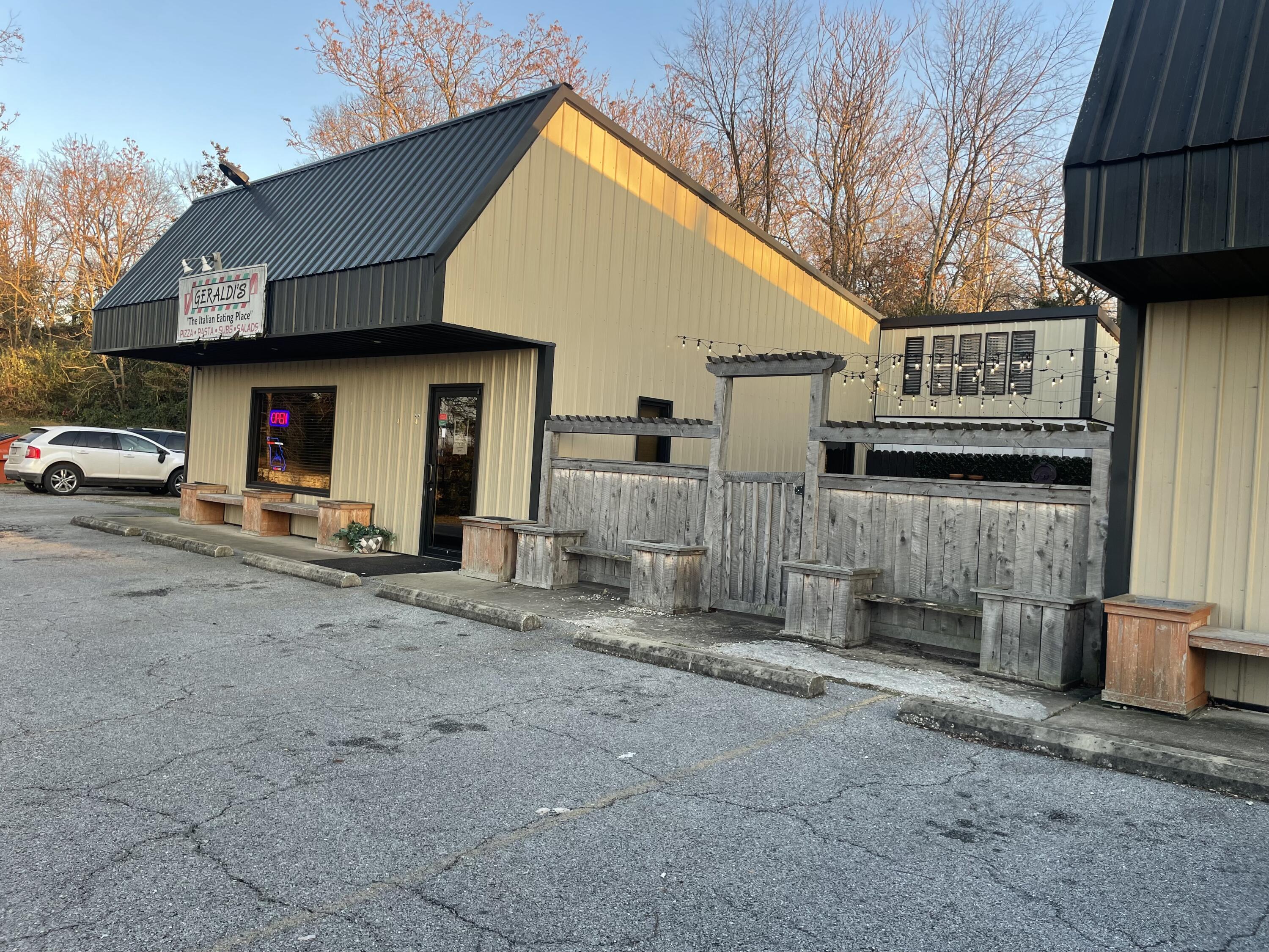 Photo 9 - Commercial Sale for sale – 395 & 397  Sale Barn Road   Cassville, MO