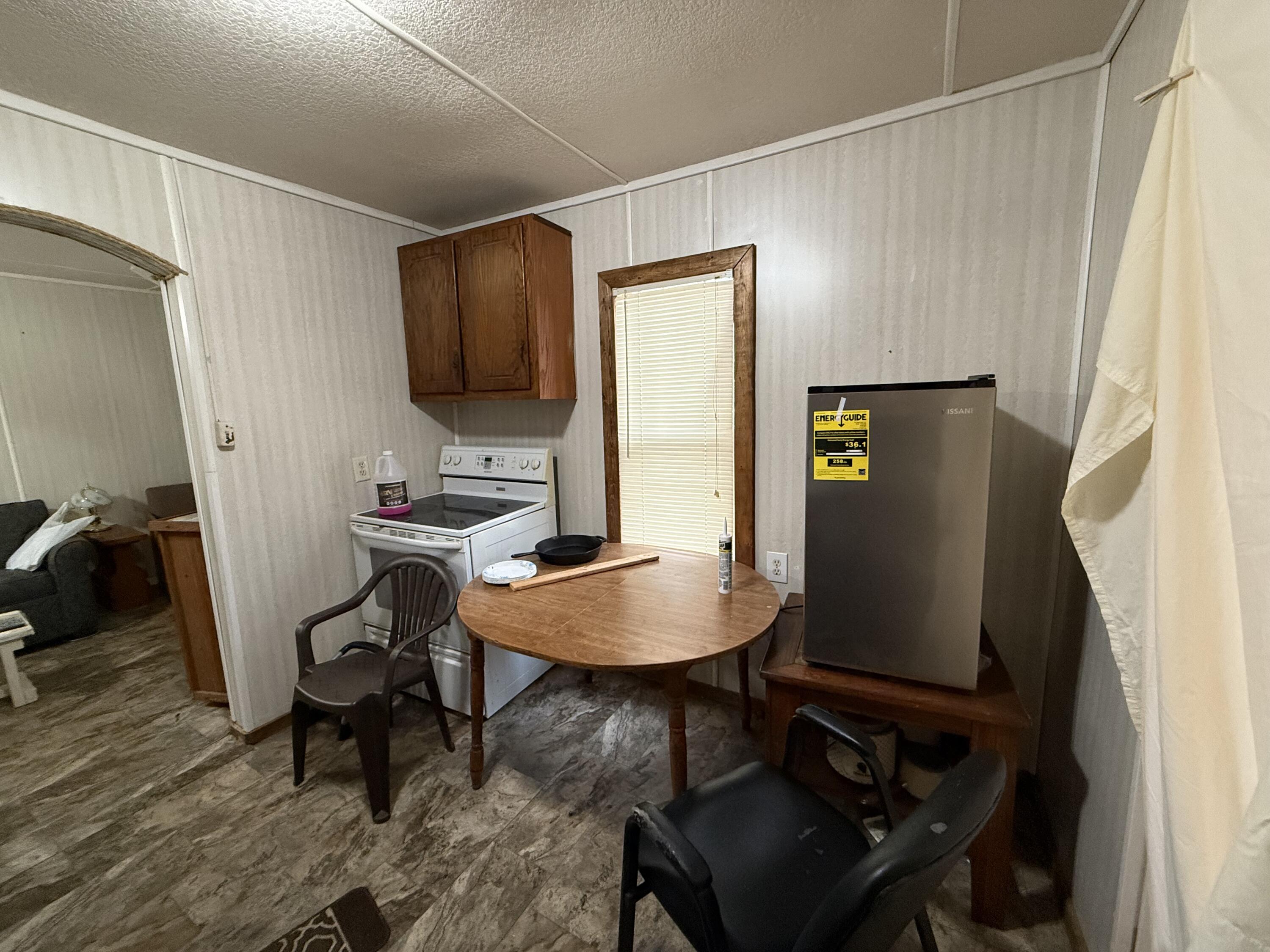 Photo 5 - Residential for sale – 504 W Maddux Street  Branson, MO
