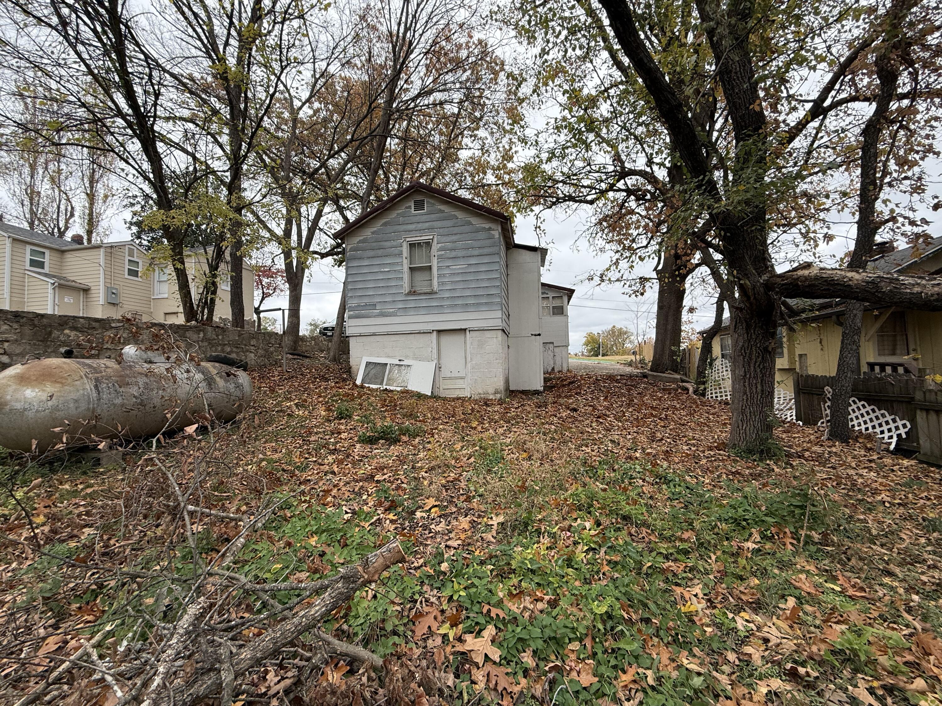 Photo 21 - Residential for sale – 504 W Maddux Street  Branson, MO
