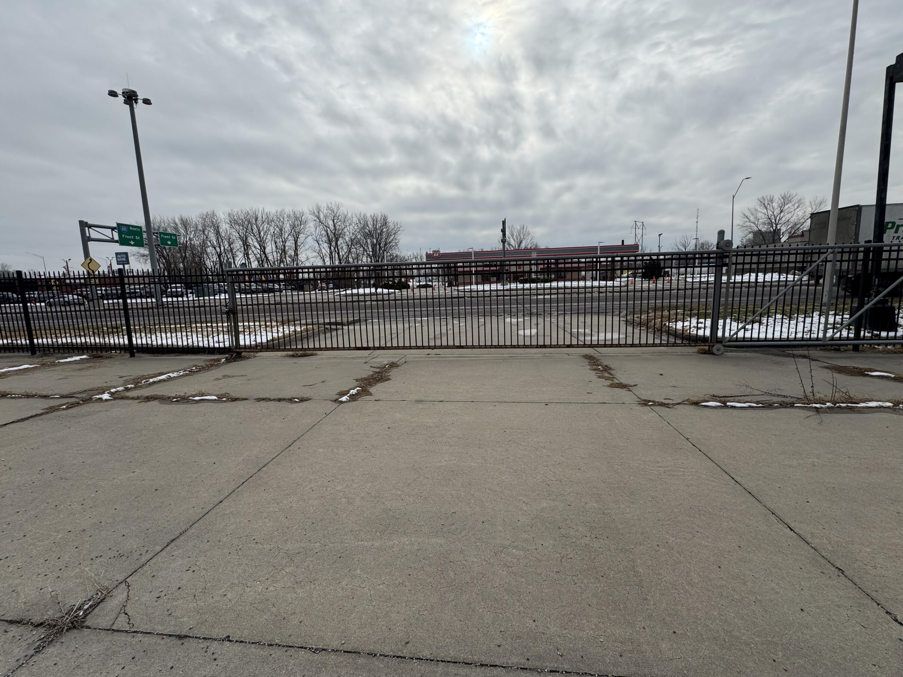 Photo 23 - Commercial Sale for sale – 6850 E Front Street  Kansas City, MO
