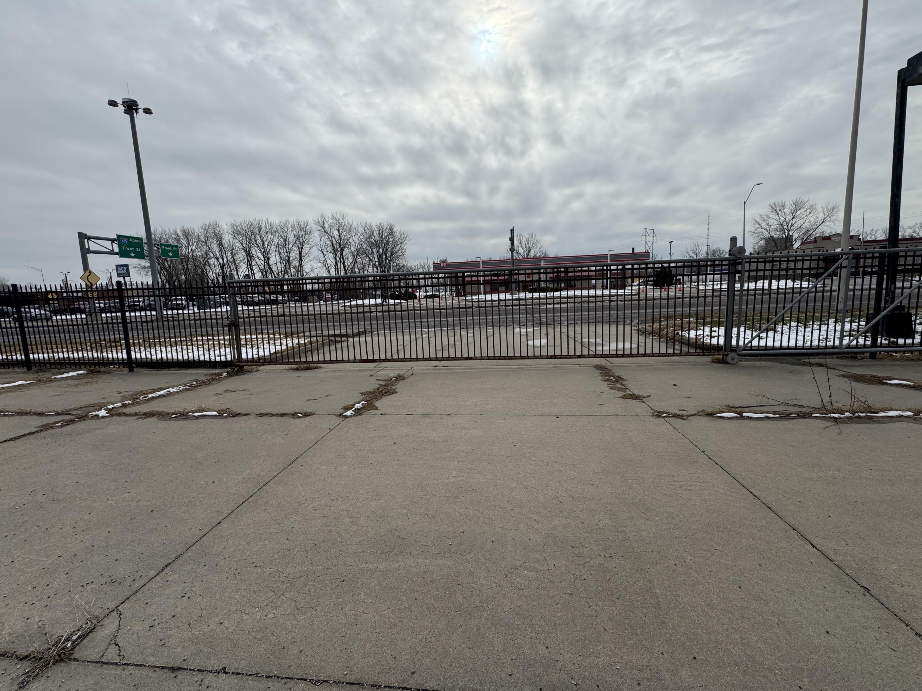 Photo 24 - Commercial Sale for sale – 6850 E Front Street  Kansas City, MO