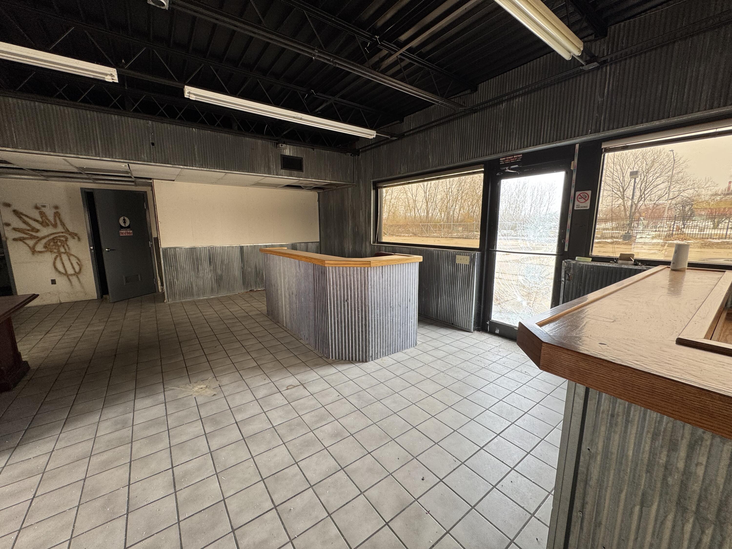 Photo 44 - Commercial Sale for sale – 6850 E Front Street  Kansas City, MO