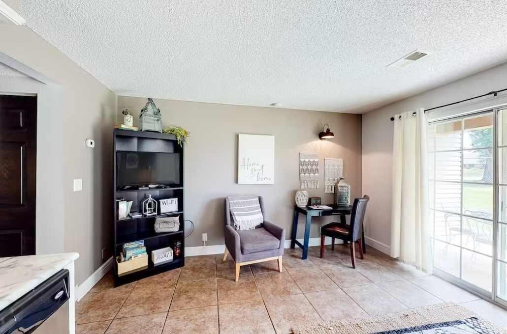 Photo 2 - Residential for sale – 16  Fall Creek Trail  Branson, MO