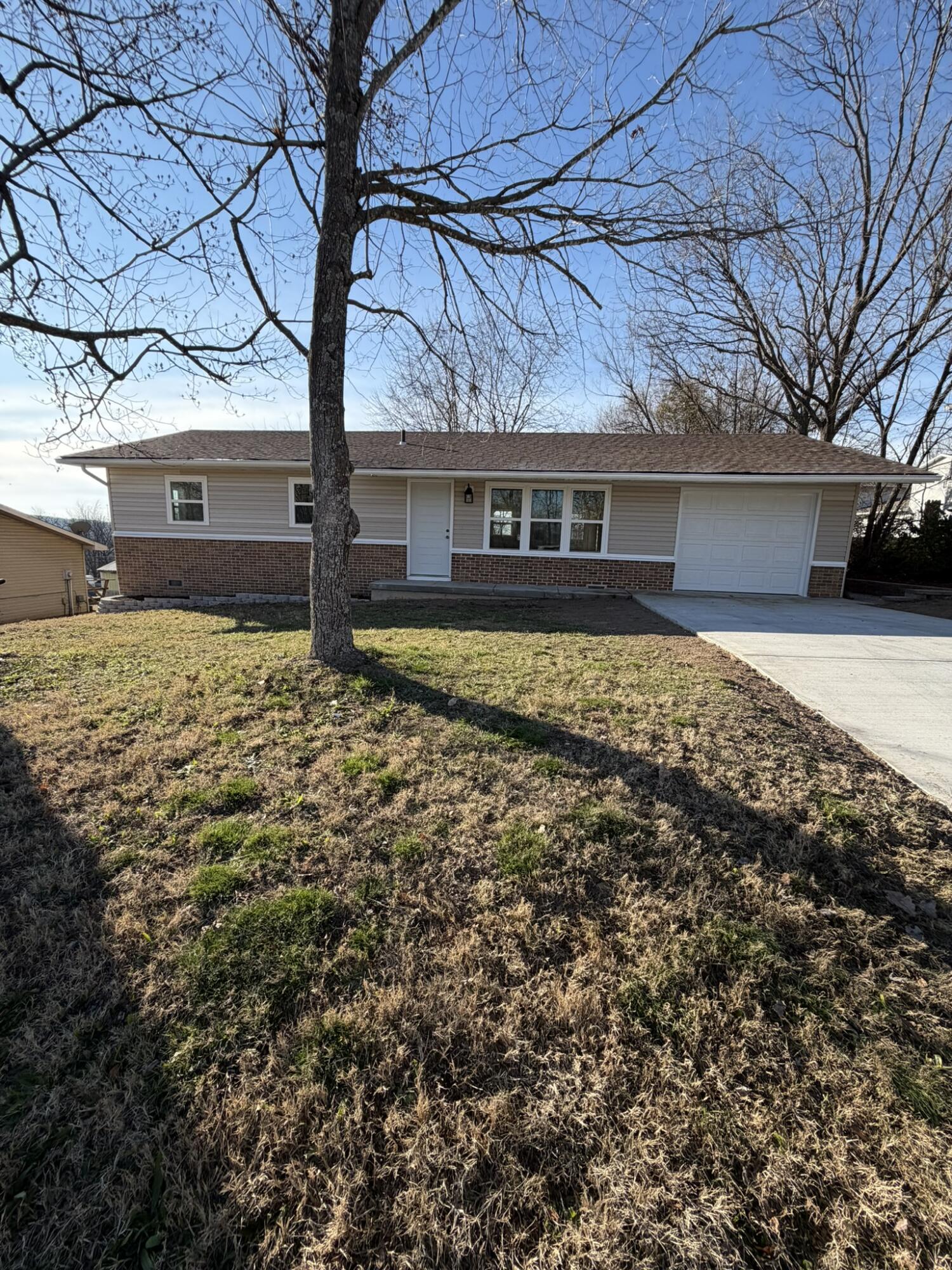 Photo 2 - Residential for sale – 1207  Washington Avenue  West Plains, MO