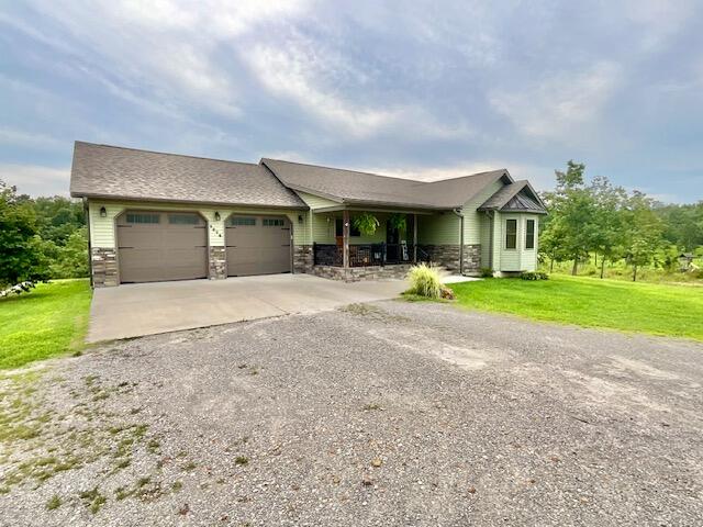 Photo 3 - Residential for sale – 1278  Fox Circle Drive  Mountain View, MO