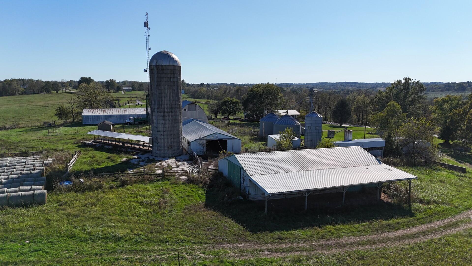 Photo 13 - Farm for sale – 296  316 State Highway  Clever, MO