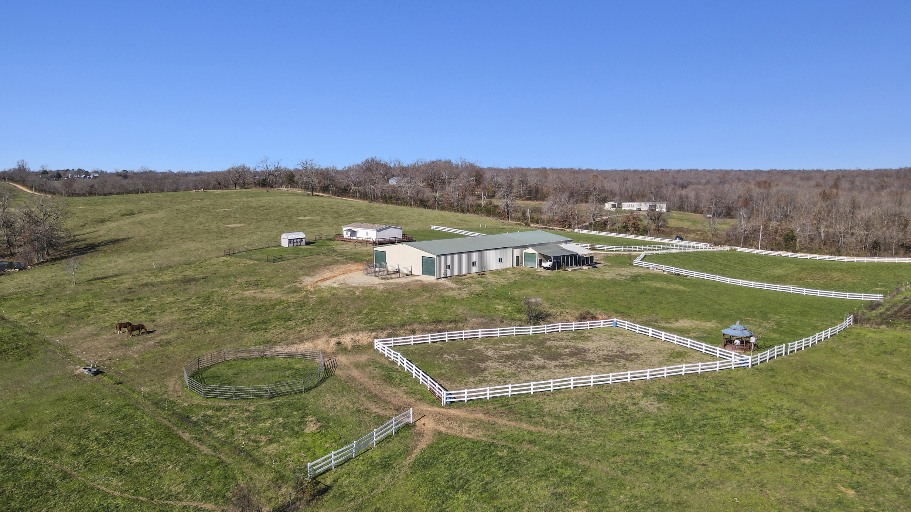 Photo 11 - Residential for sale – 710  County Road 328   Thayer, MO