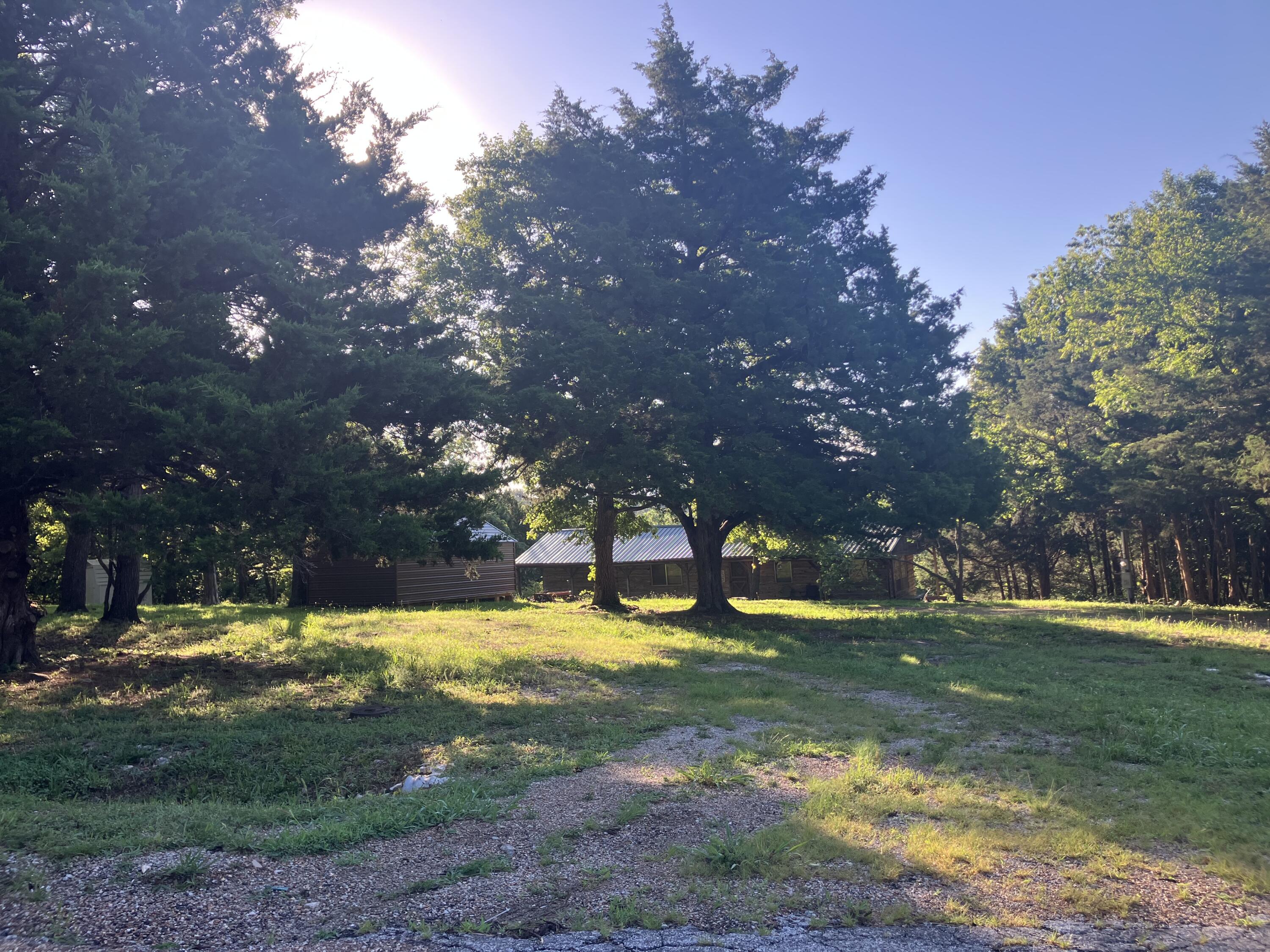 Residential for sale – 22765  County Road 203   Wheatland, MO
