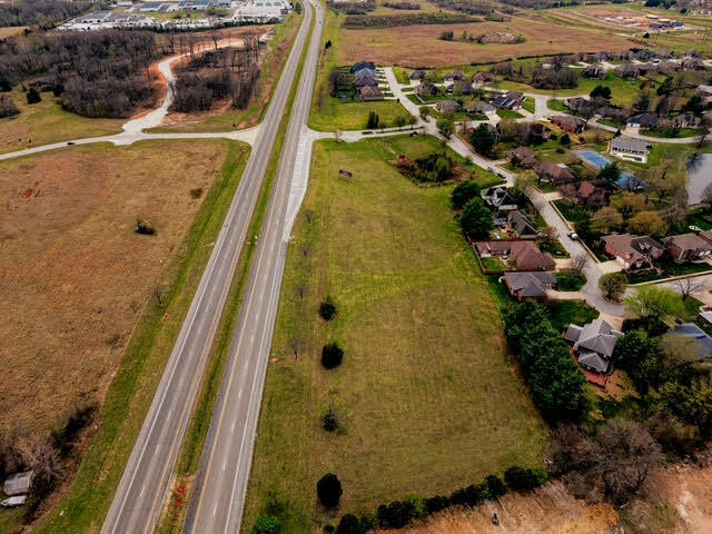 Photo 2 - Commercial Sale for sale – 1500 N St Highway160&Lot 32 Bentwater   Nixa, MO