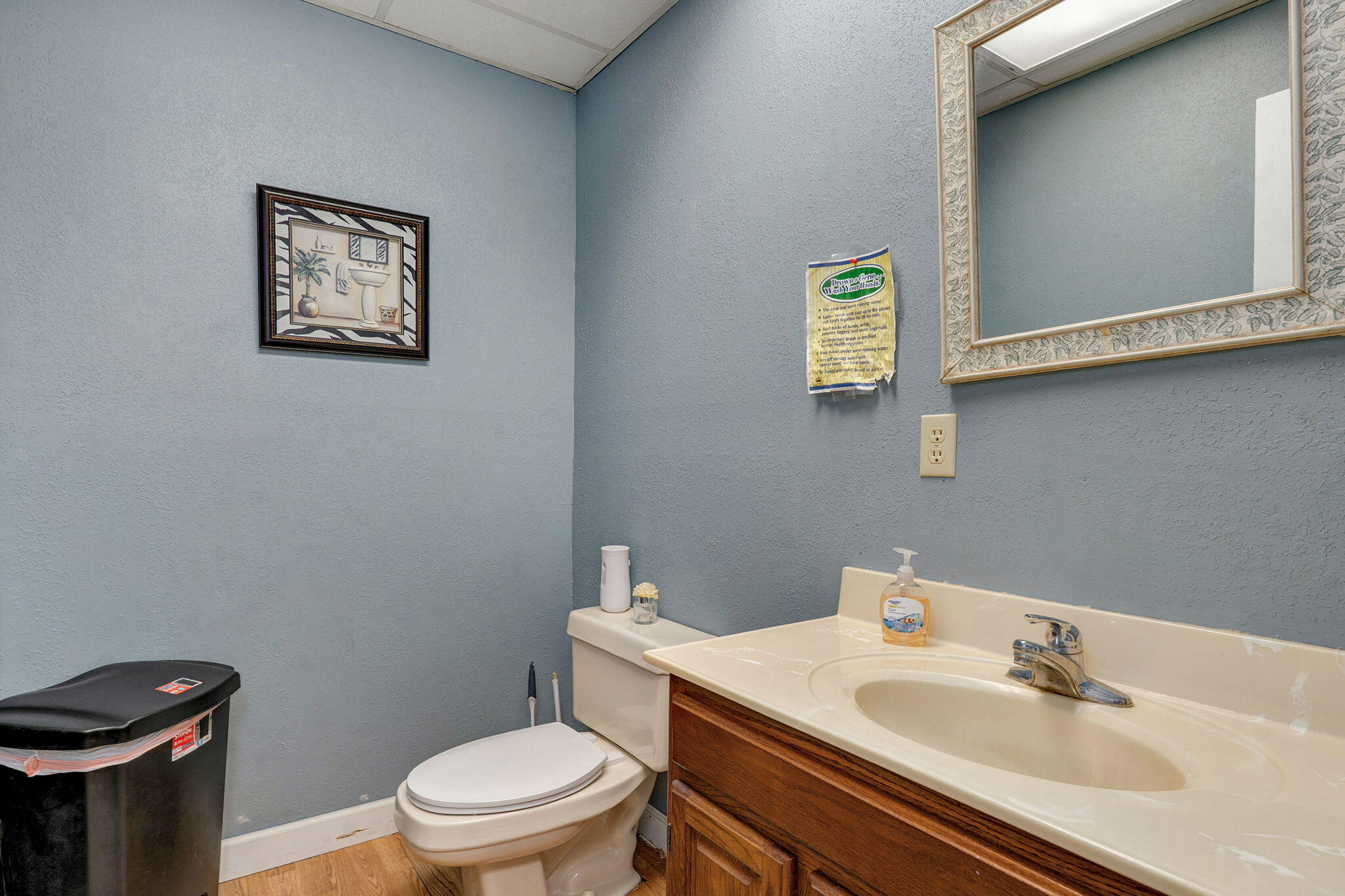 Photo 16 - Commercial Sale for sale – 302 W Jackson Street  Bolivar, MO
