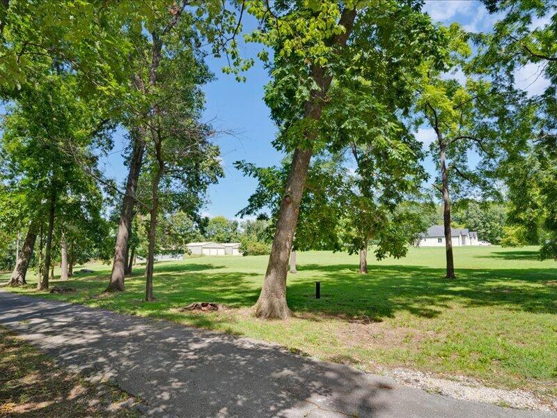 Photo 7 - Residential for sale – 3003 W Sharon Drive  Ozark, MO