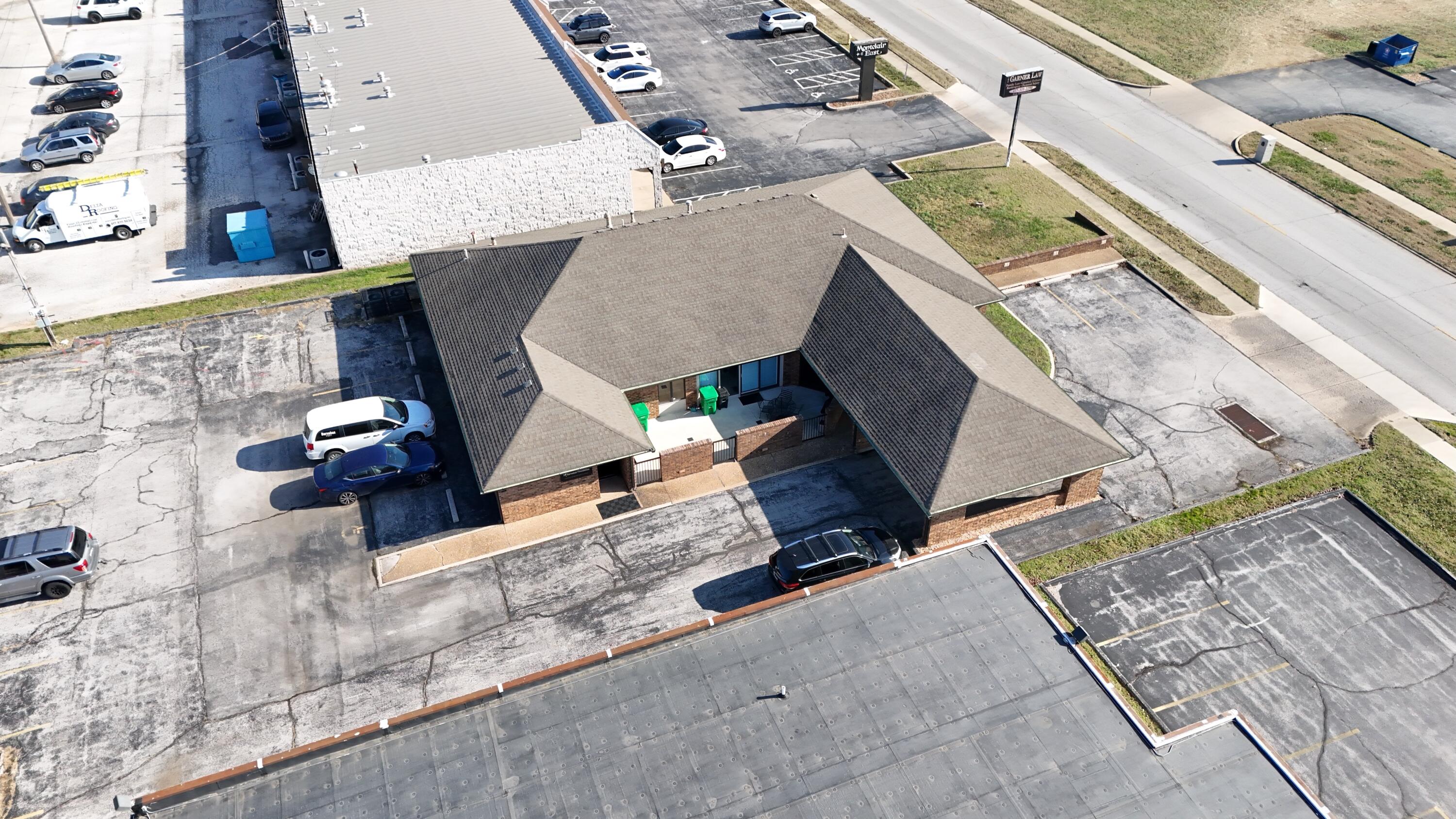 Commercial Lease for sale – 1323 E Montclair Street  Springfield, MO