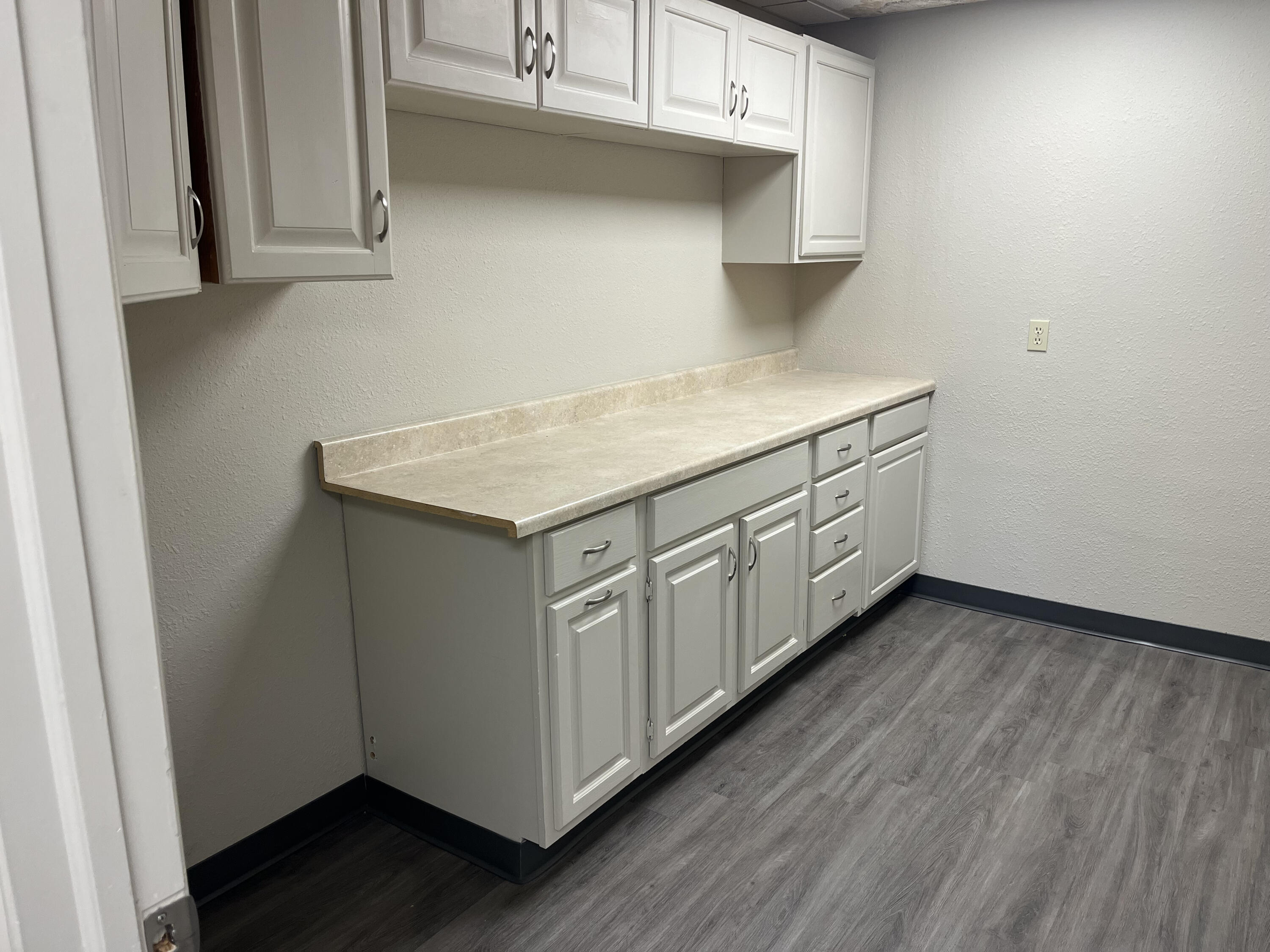 Photo 6 - Commercial Lease for sale – 1323 E Montclair Street  Springfield, MO