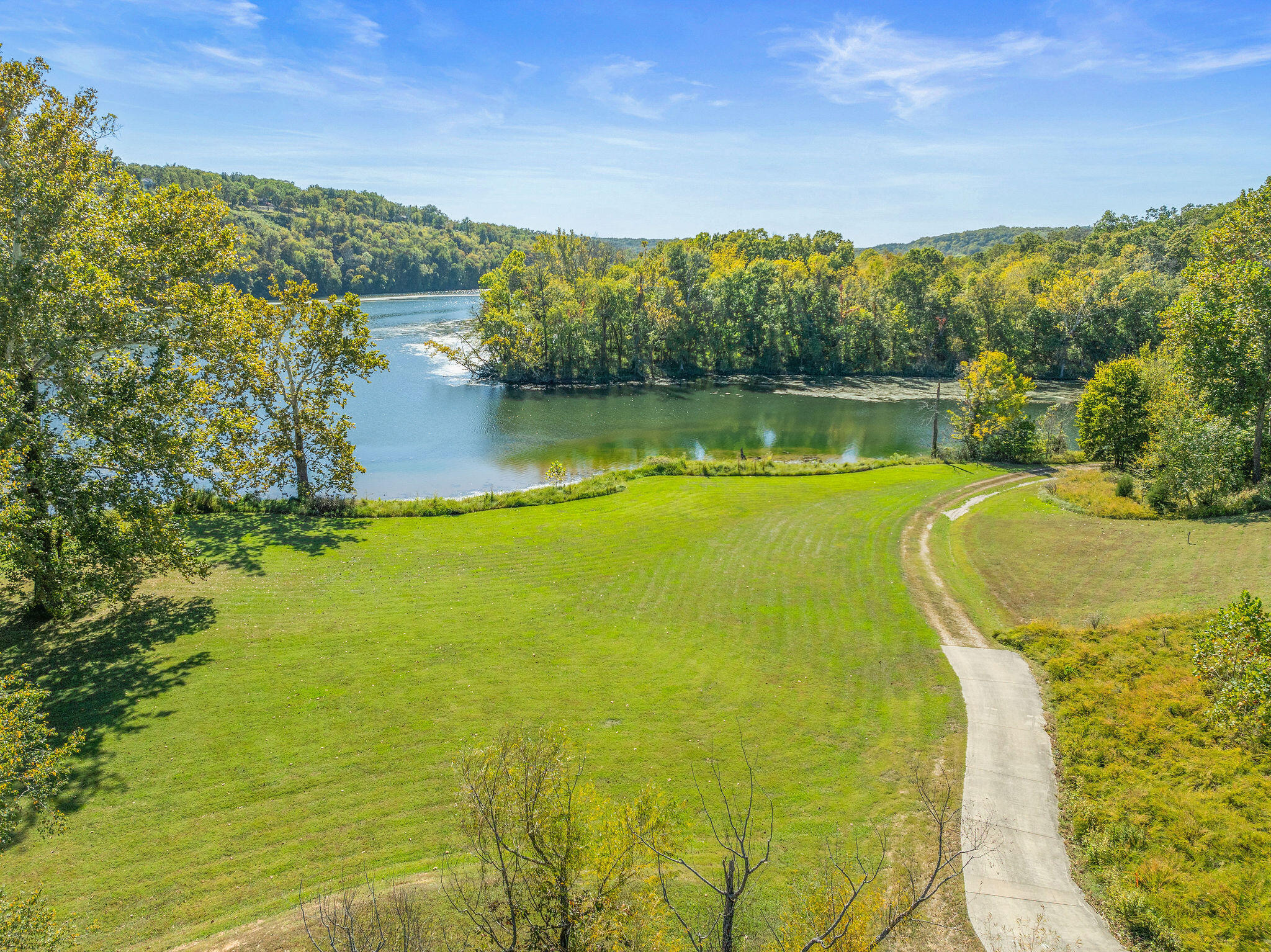 Photo 9 - Residential for sale – 201  Turtle Rdg Drive  Branson, MO