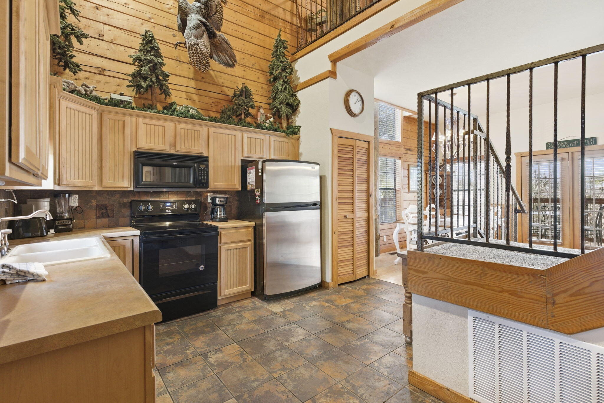 Photo 6 - Residential for sale – 269  Oakridge Road   Branson, MO