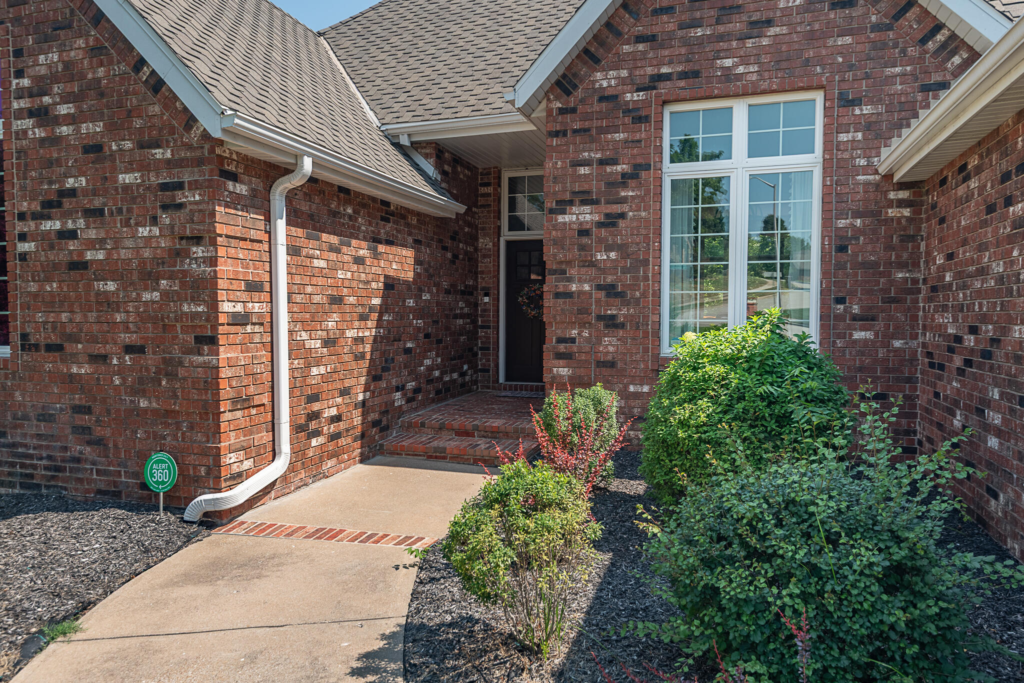 Photo 3 - Residential for sale – 4900 S Bellhurst Avenue  Springfield, MO